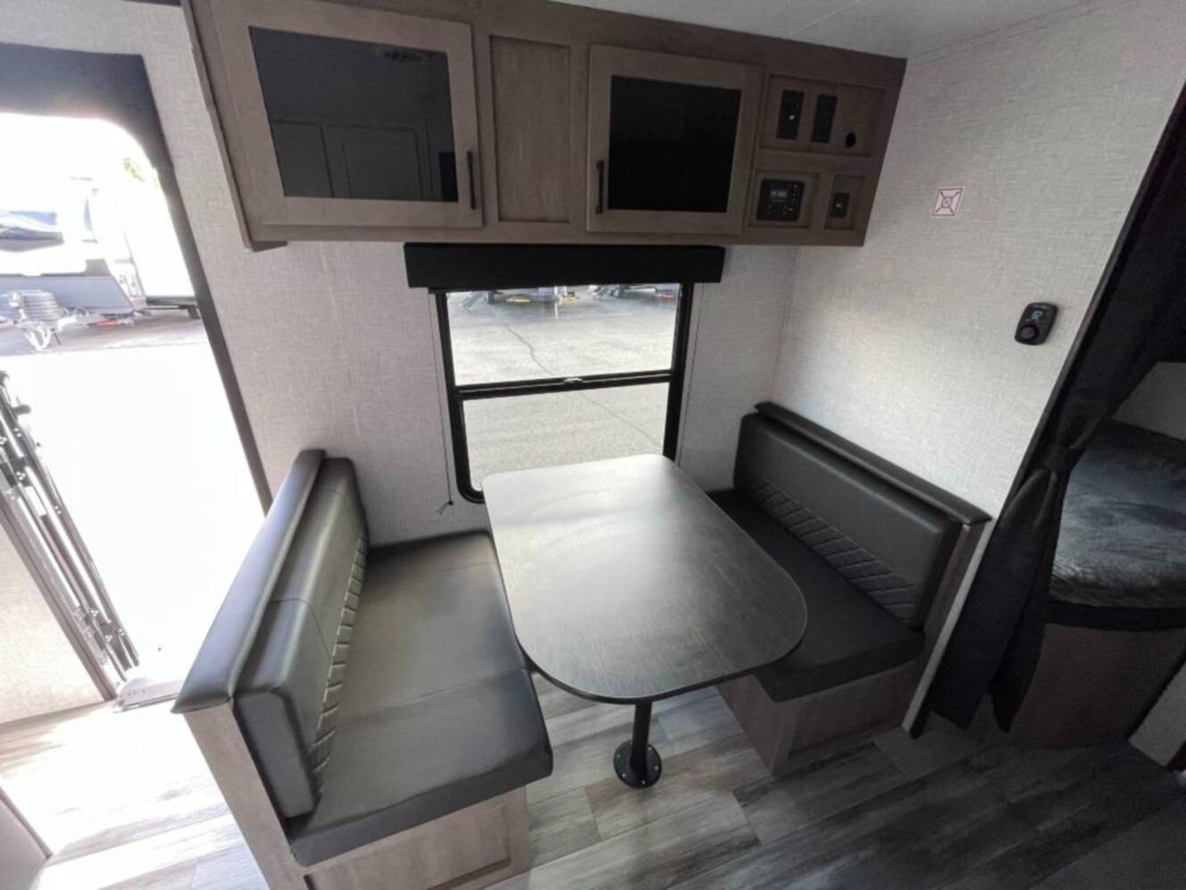 A photo of this 2024 Jayco Jay Flight 260BHW