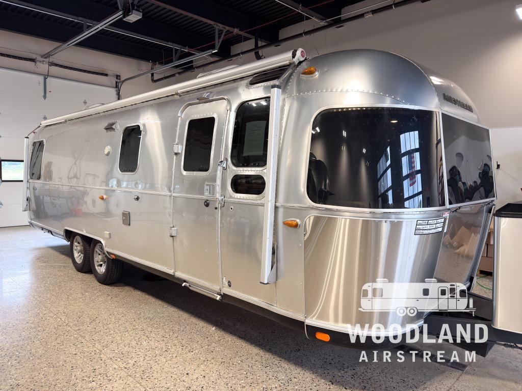 2018 Airstream Classic 30RB RV