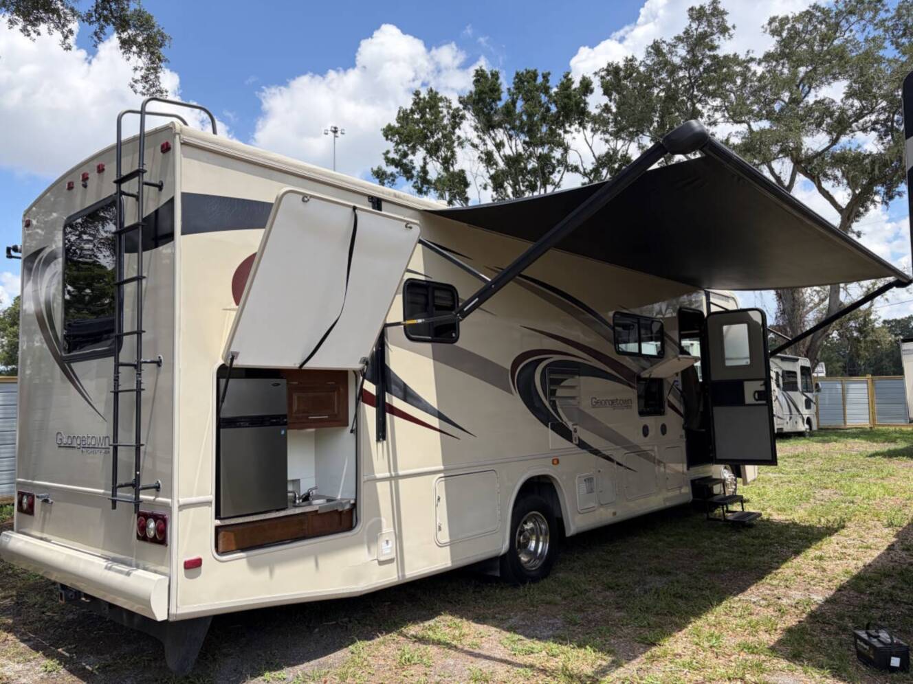 A photo of this 2016 Forest River Georgetown 30