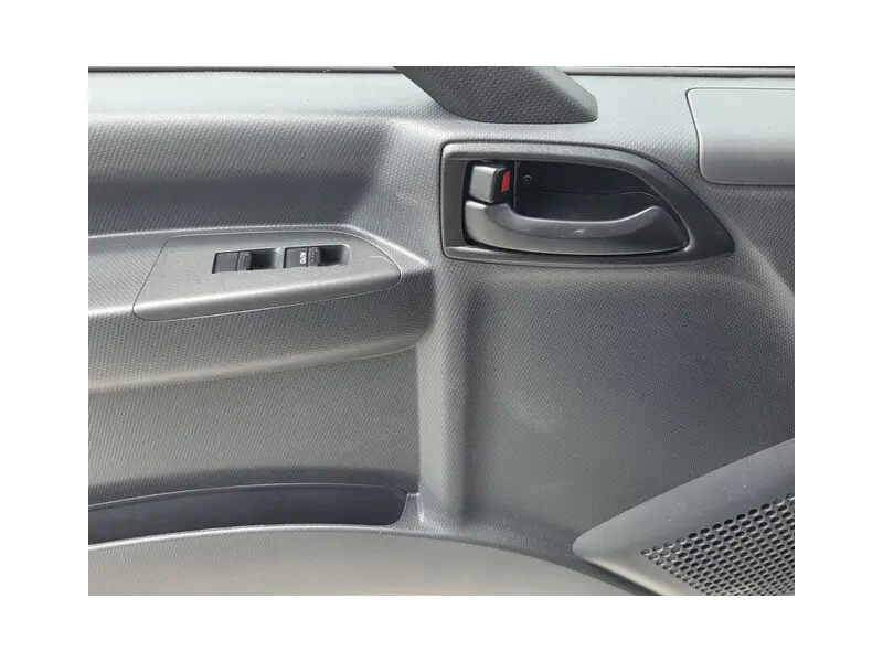 2025 ISUZU NRR