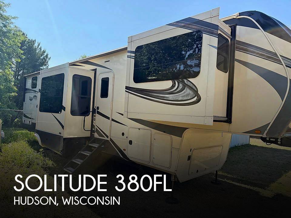 2021 Grand Design Solitude 380FL in hudson WI