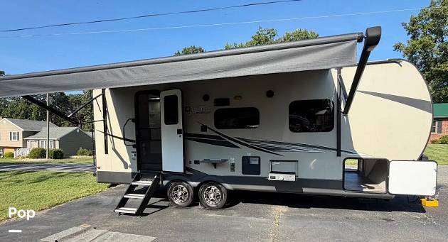 2022 Forest River Flagstaff Micro Lite 25 FBLS in appomattox VA