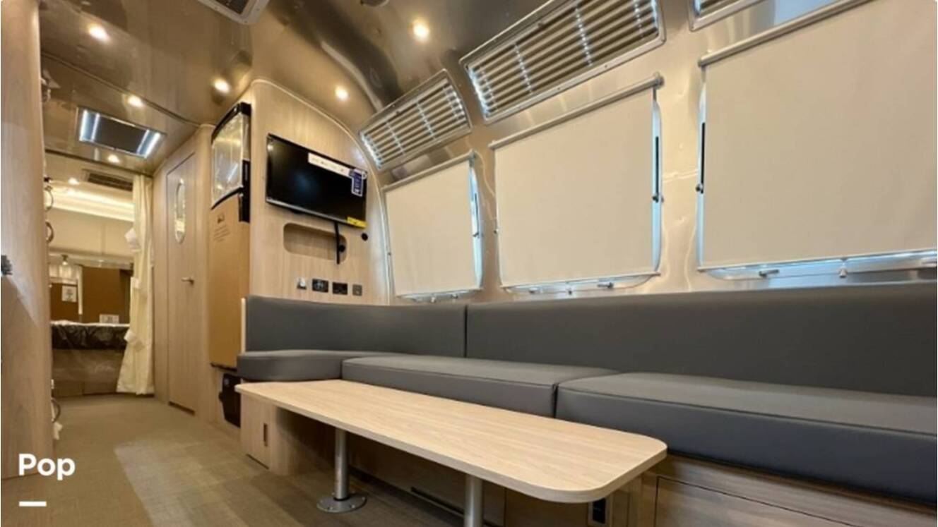 A photo of this 2025 Airstream Globetrotter 30RB