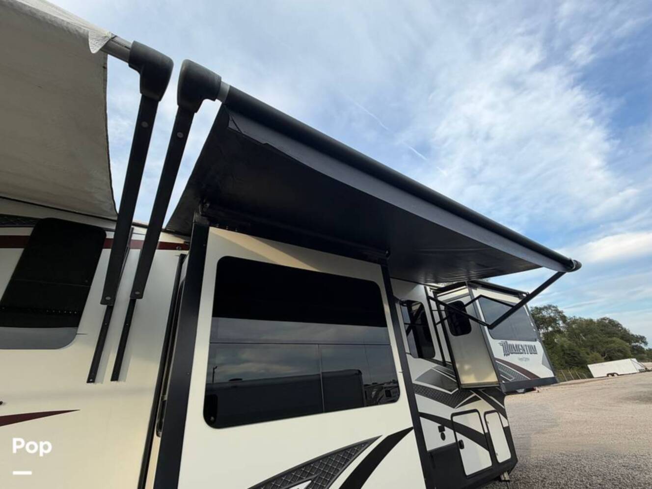A photo of this 2017 Grand Design Momentum 376TH