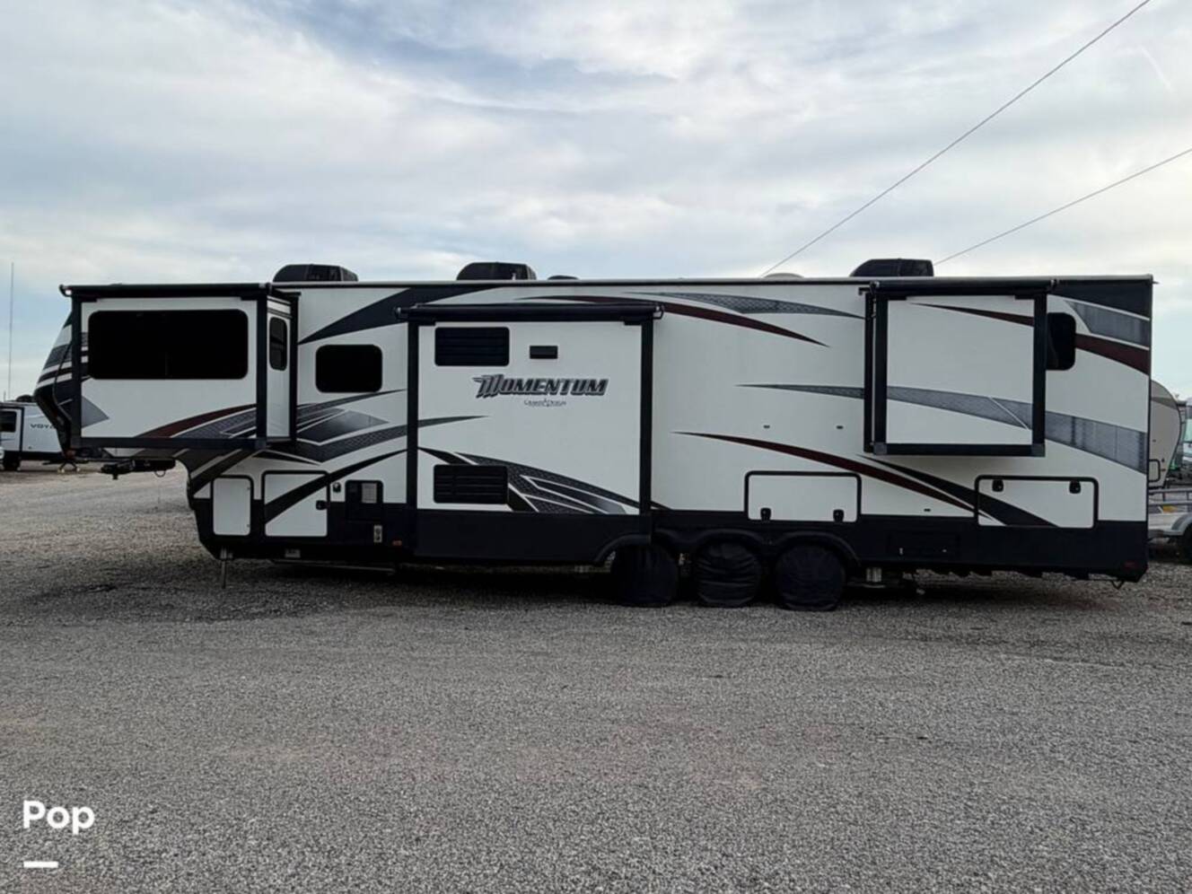 A photo of this 2017 Grand Design Momentum 376TH