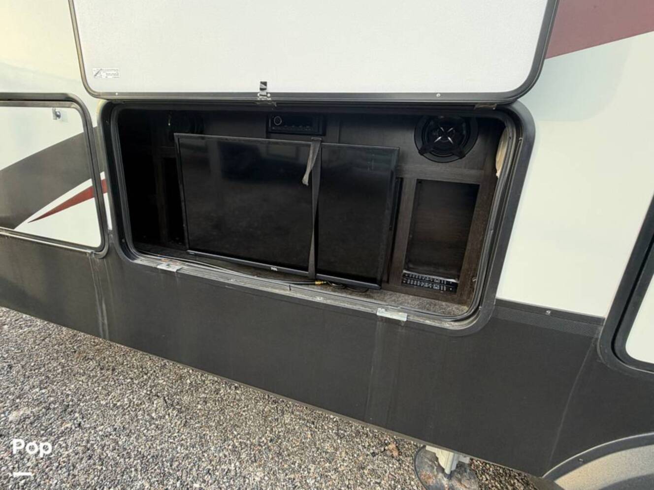 A photo of this 2017 Grand Design Momentum 376TH