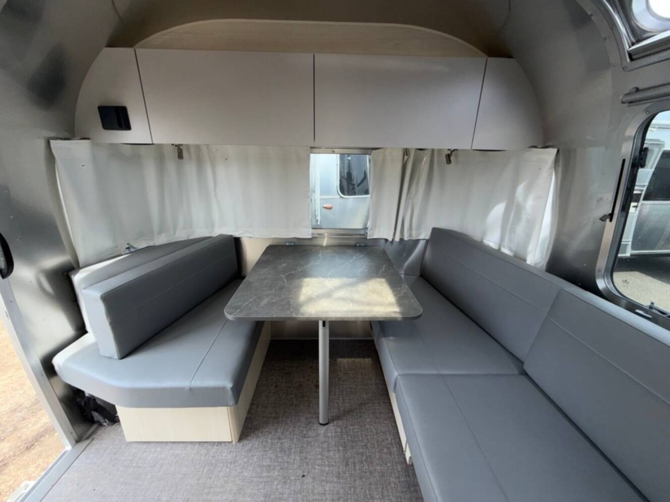 A photo of this 2026 Airstream Flying Cloud 25FBQ