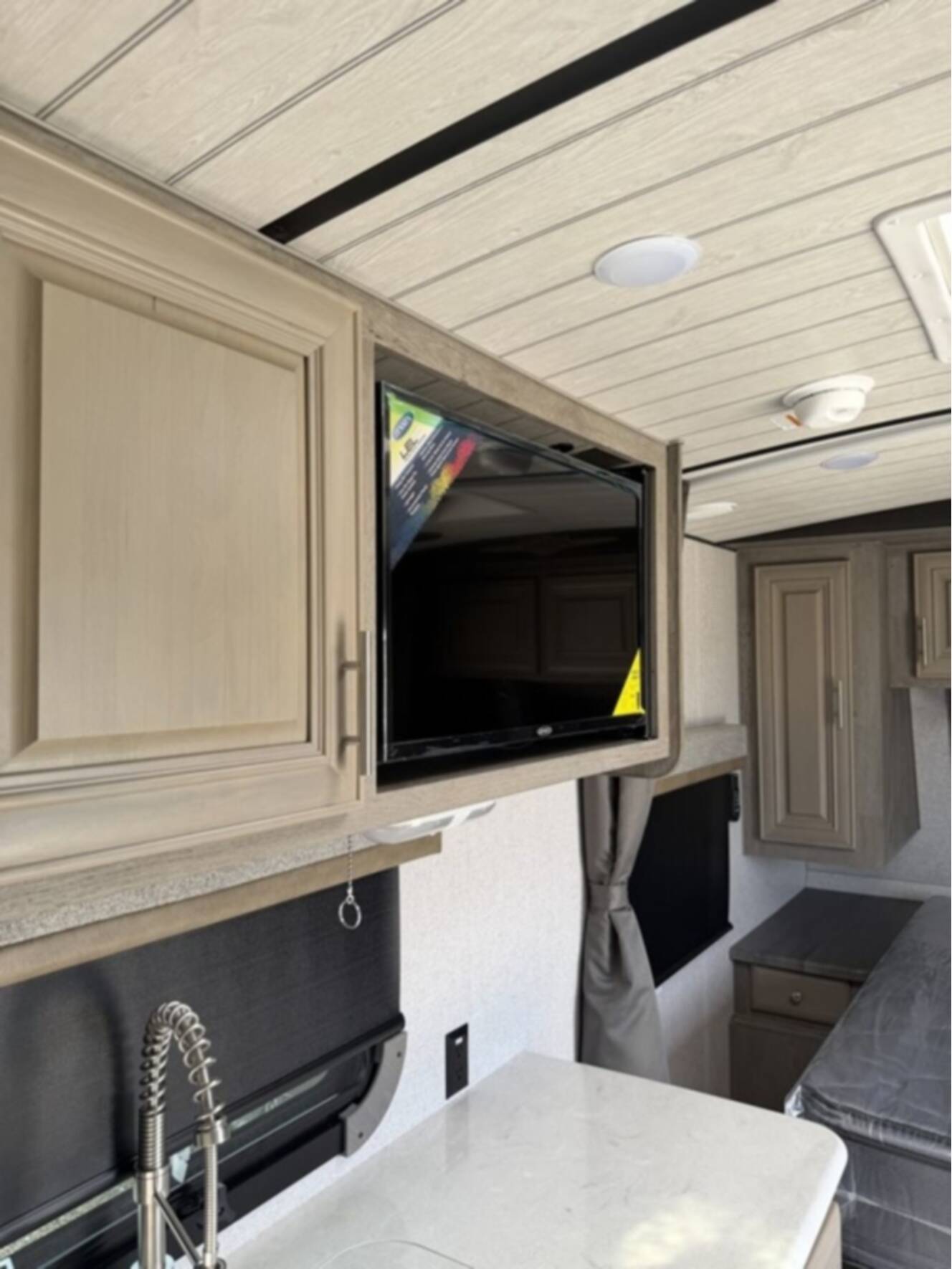 A photo of this 2026 Northwood Arctic Fox NXT 22GT