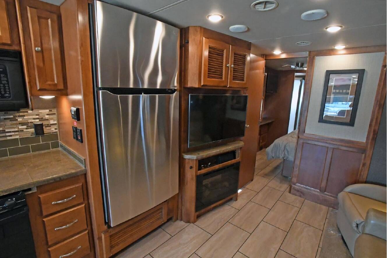 A photo of this 2016 Tiffin ALLEGRO OPEN ROAD 36LA
