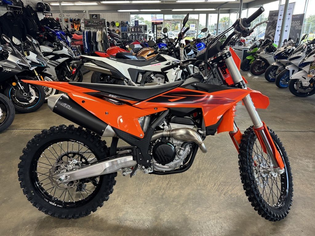 2027 KTM 250 SX-F SX-F in Titusville, FL