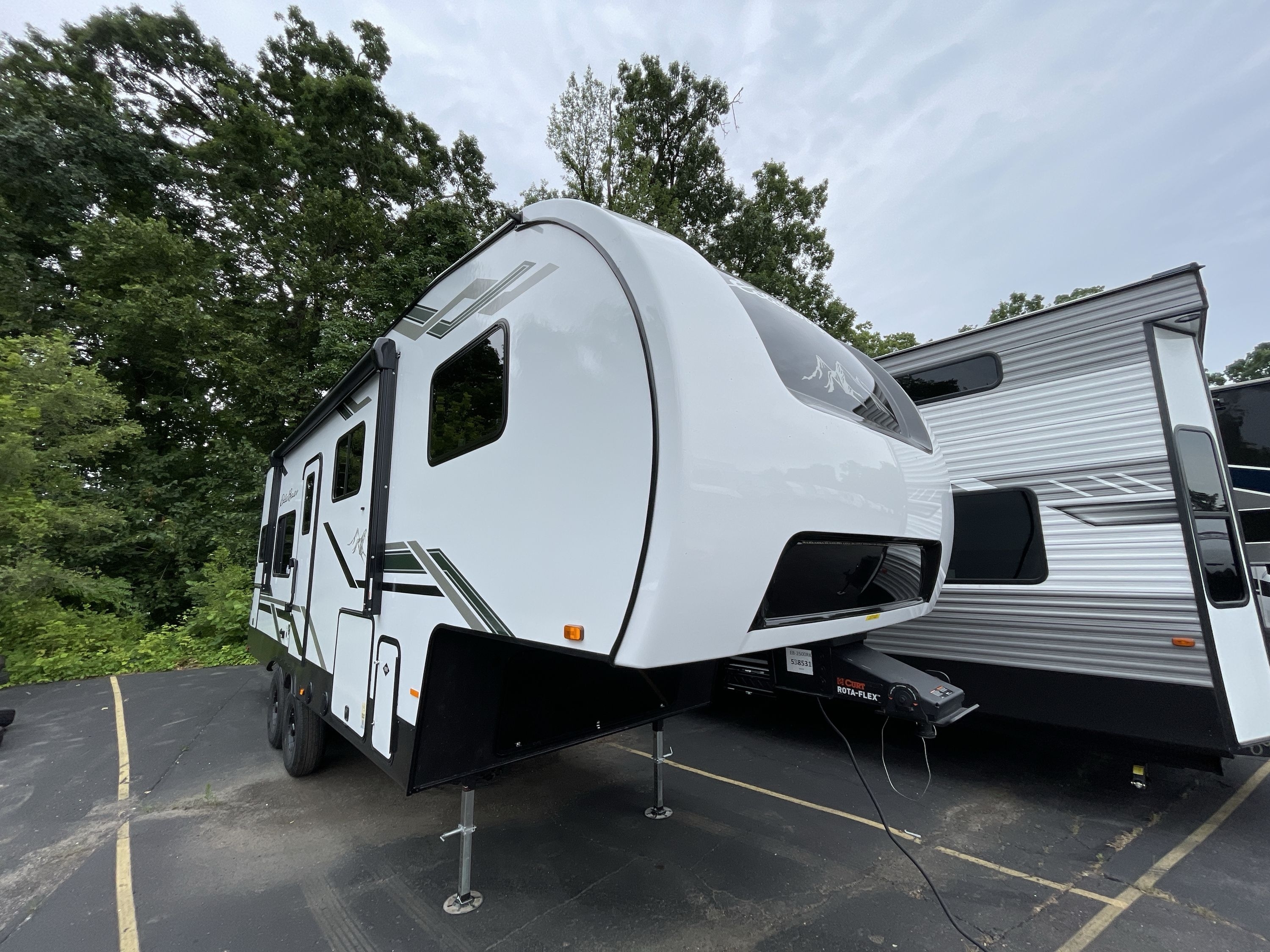 2025 Heartland EDDIE BAUER SIGNATURE 2500RK in chelsea MI