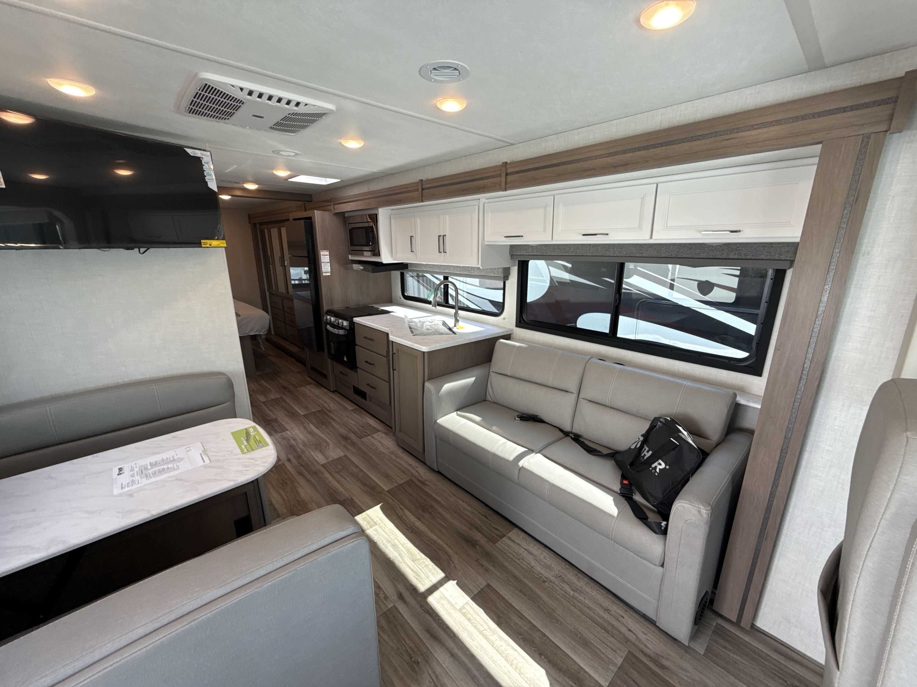 2027 Thor FREEDOM TRAVELER A29 in rossford OH