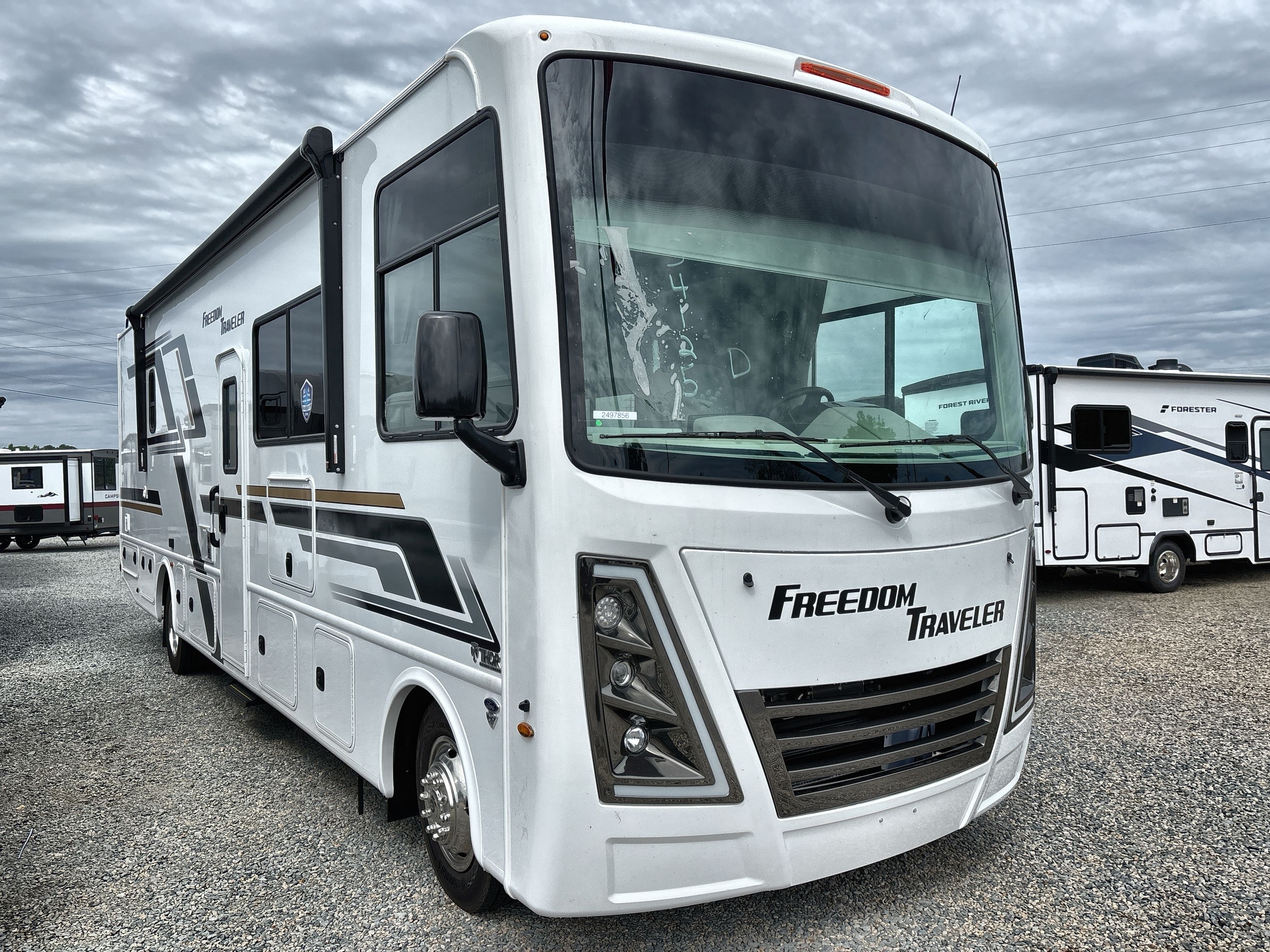 2027 Thor FREEDOM TRAVELER A32 in hope mills NC