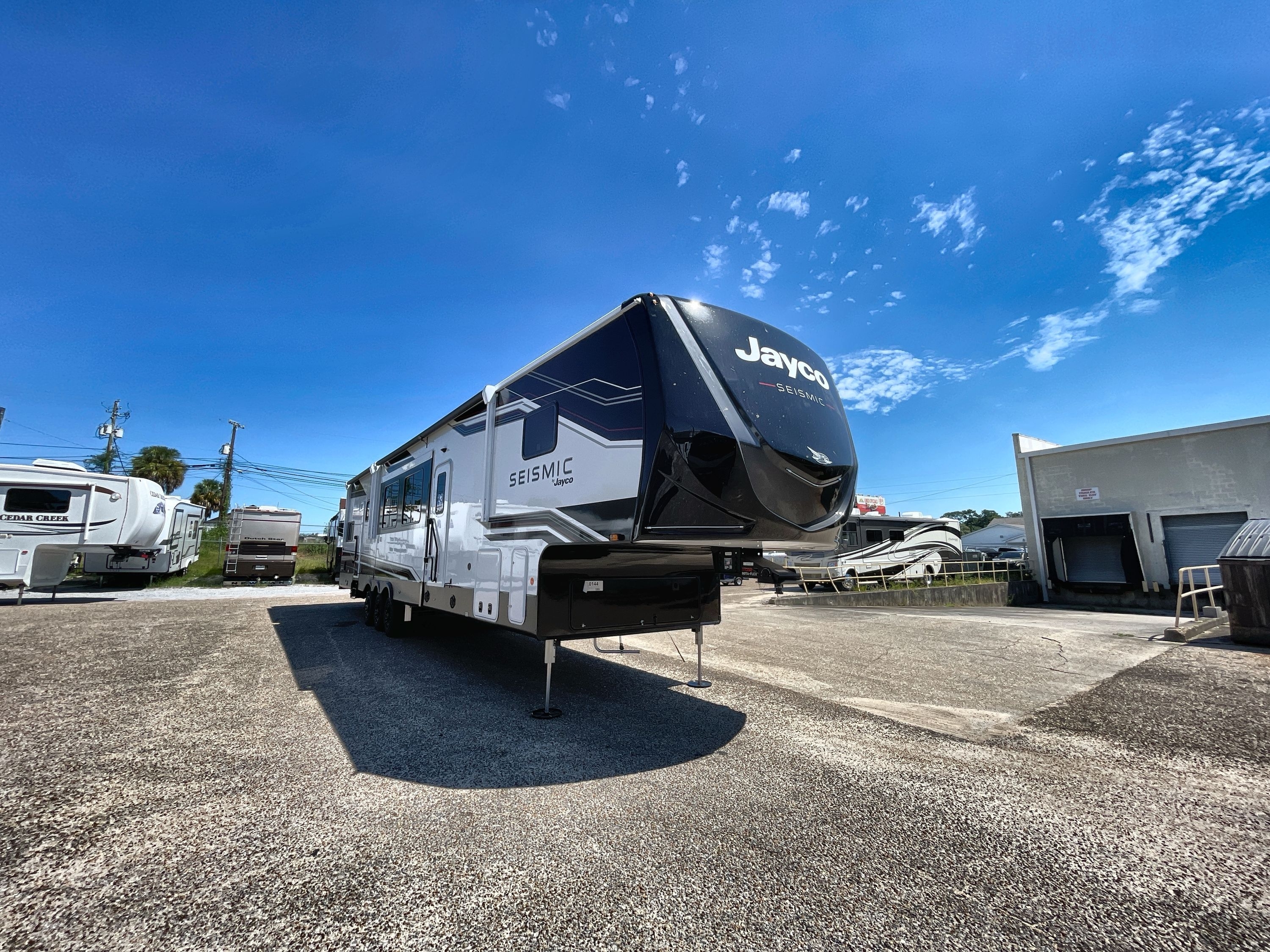 2026 Jayco SEISMIC 395 in dothan AL