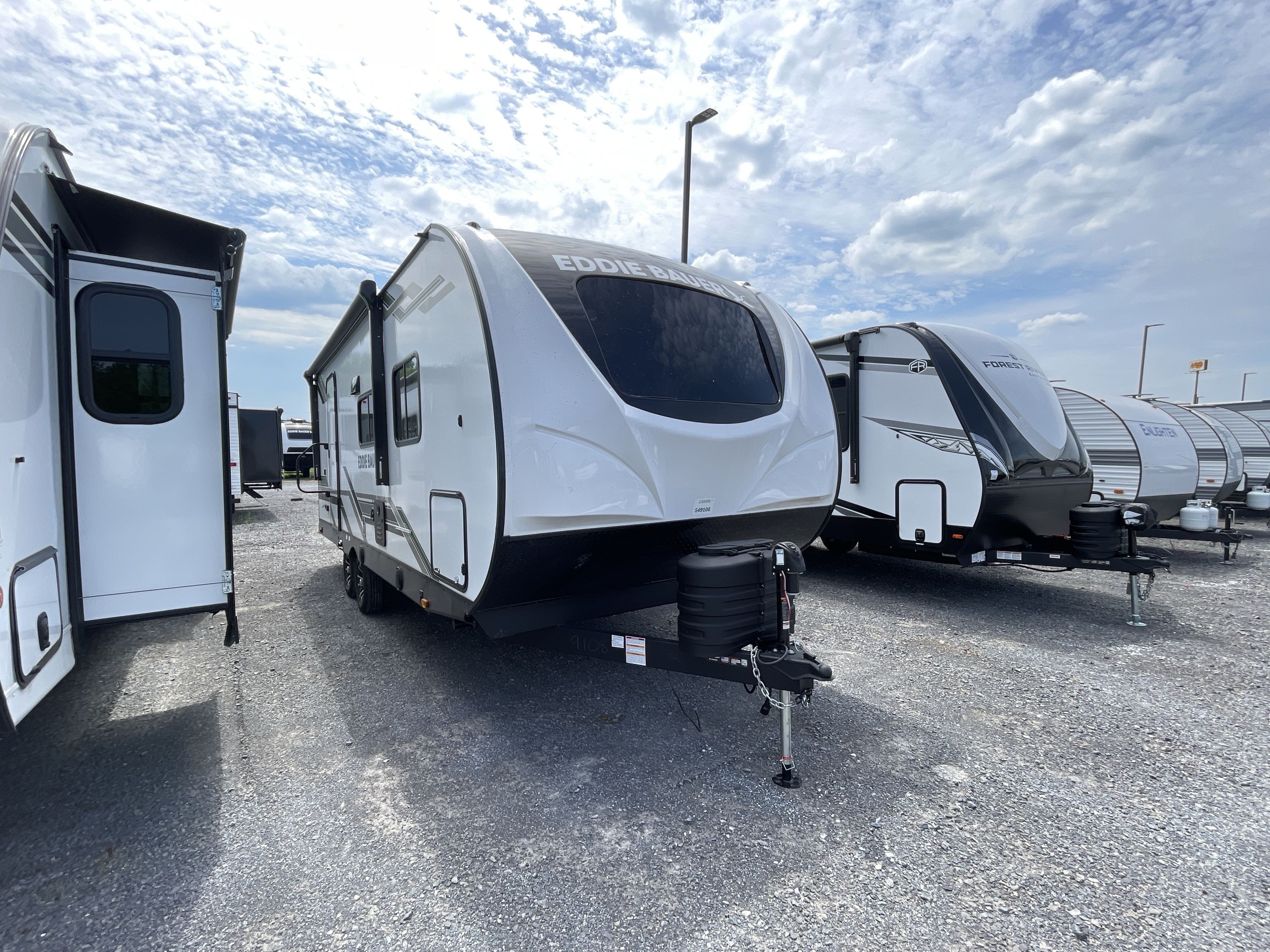 2025 Heartland EDDIE BAUER SIGNATURE 2300RB in cicero NY