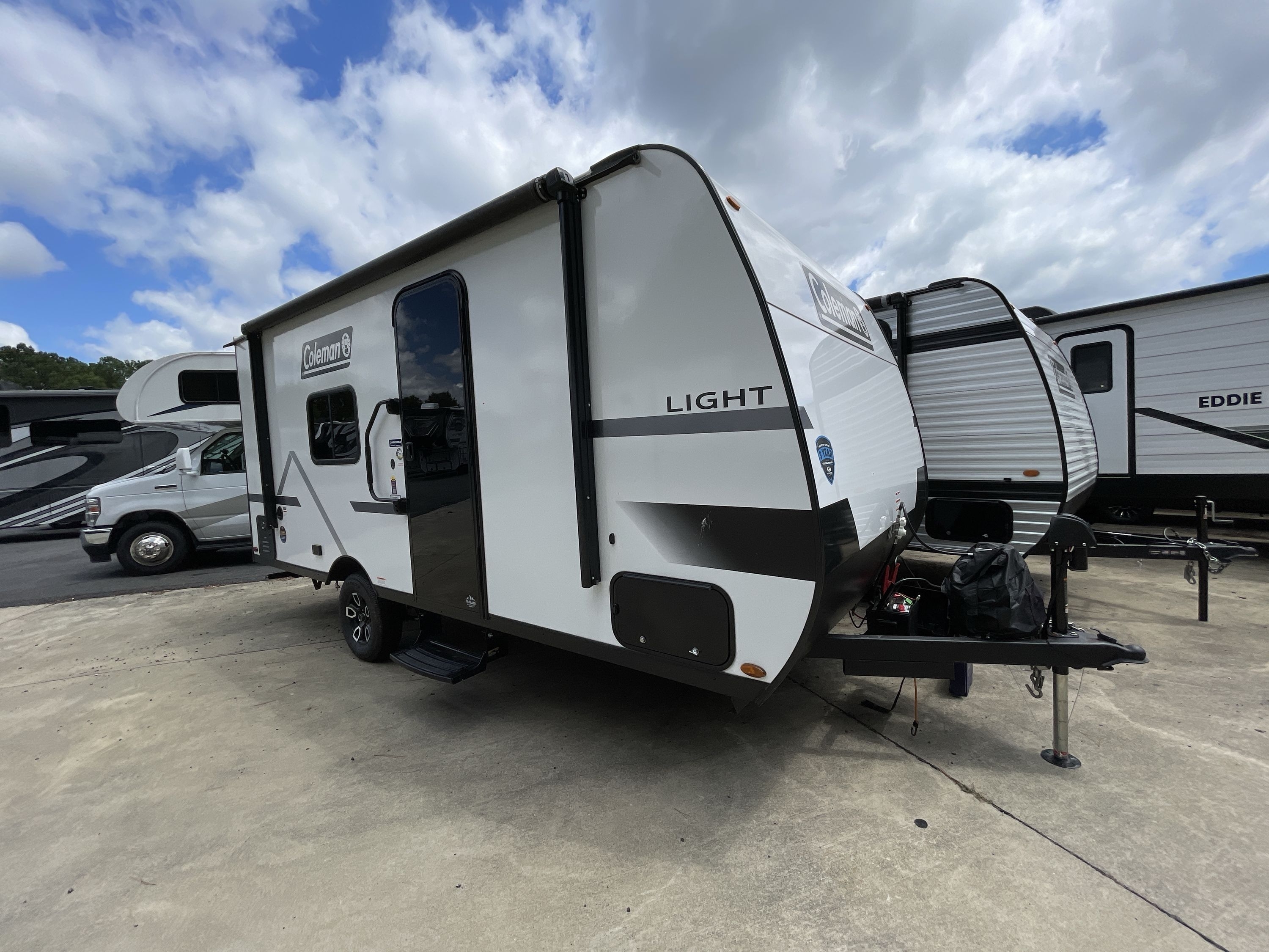 2025 Keystone COLEMAN LIGHT 17RX RV