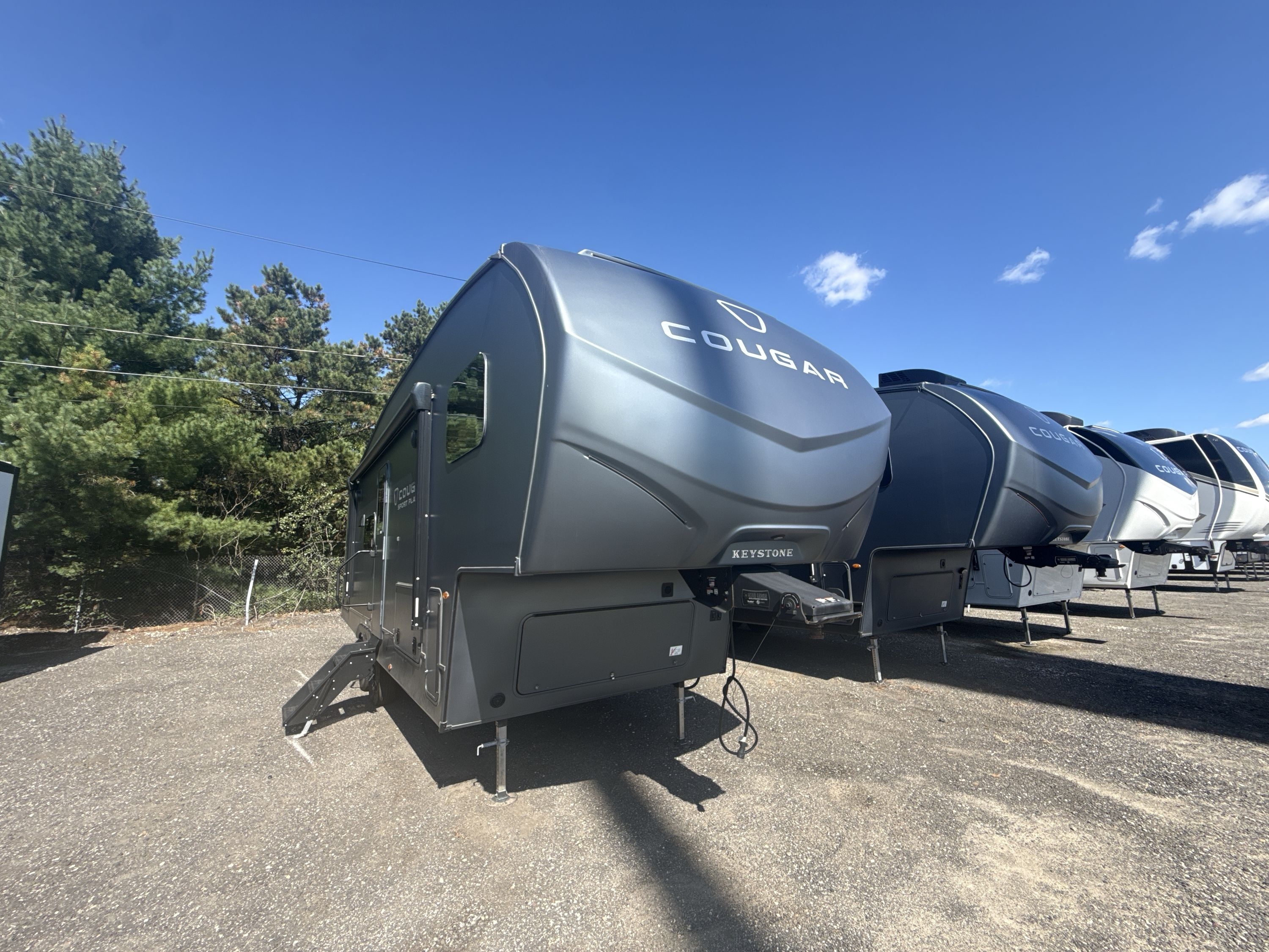 2026 Keystone COUGAR SPORT PLATINUM 2400RE in uxbridge MA