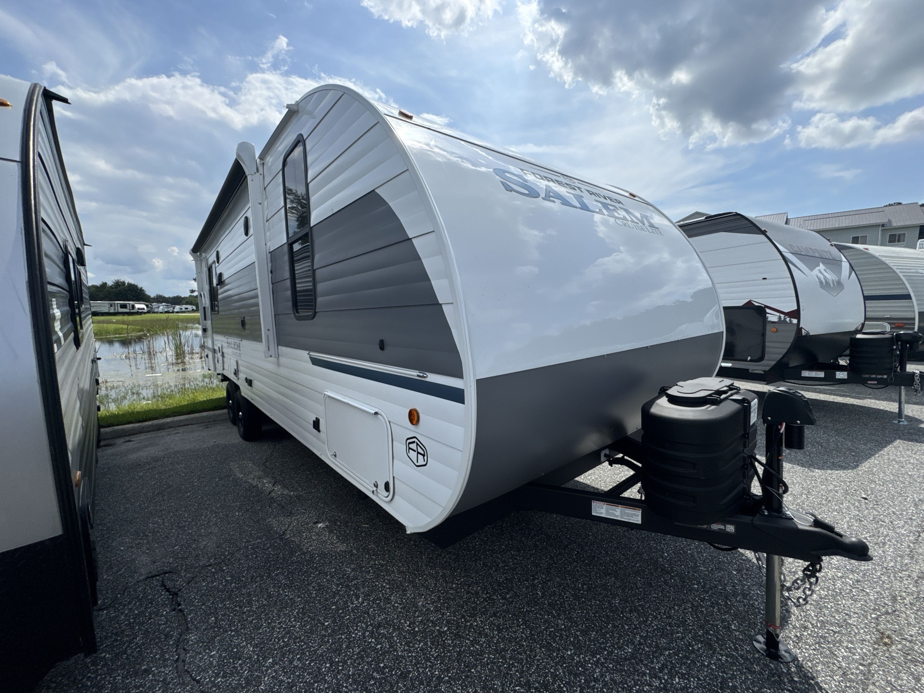 2026 Forest River SALEM CRUISE LITE 24RLXL in lake city FL