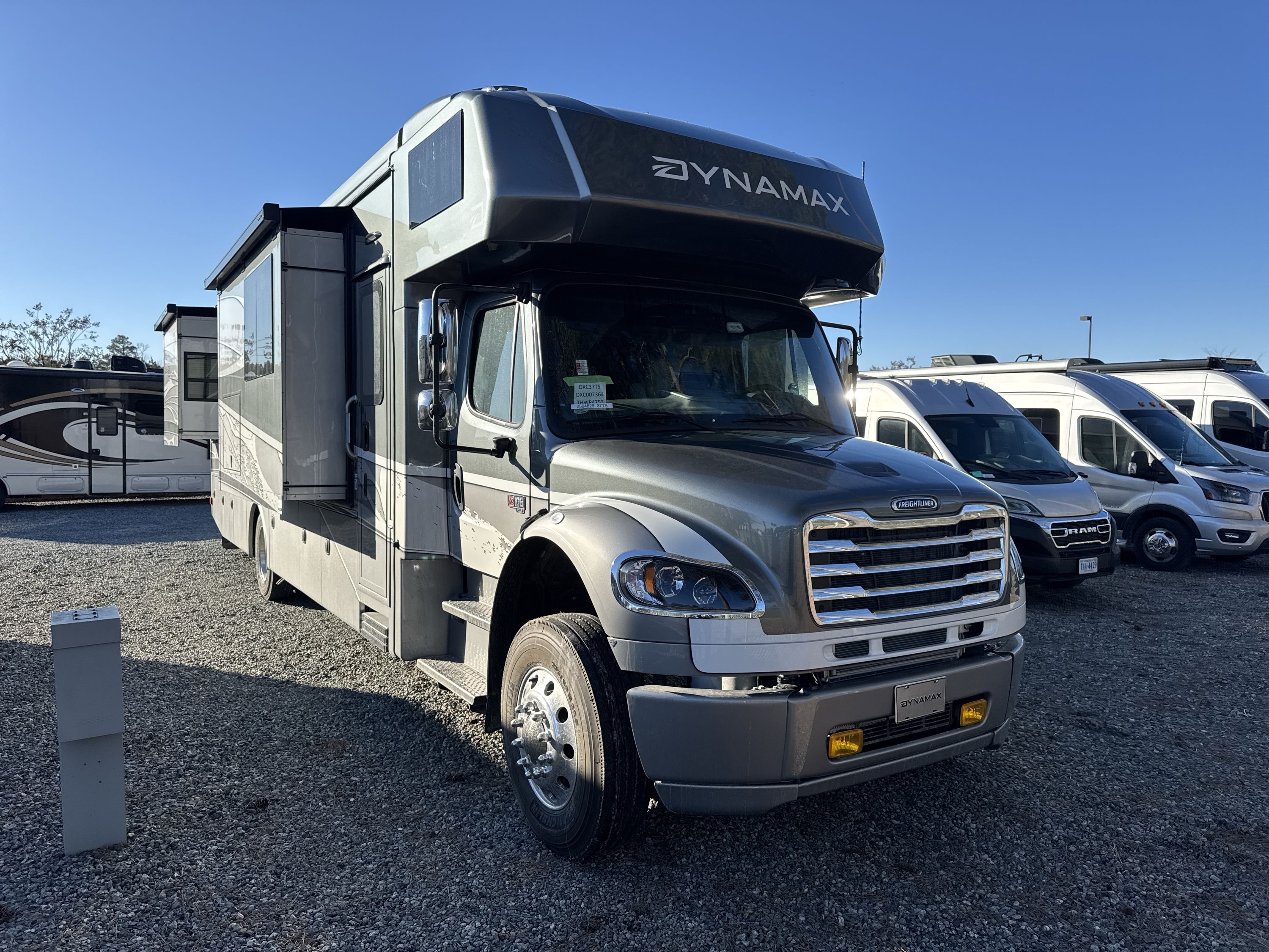 2026 Dynamax DX3 37TS in ashland VA