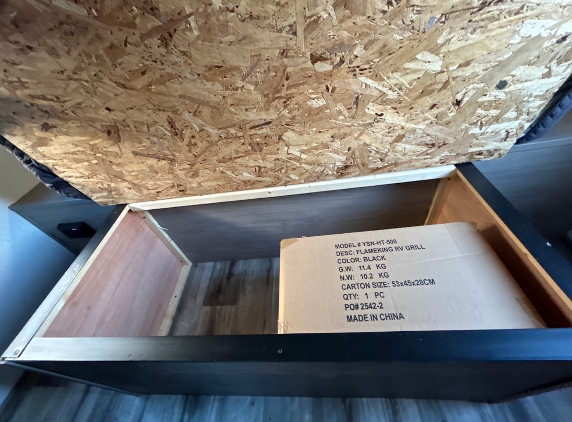 2022 Coleman COLEMAN LANTERN 337BH in berkley MA