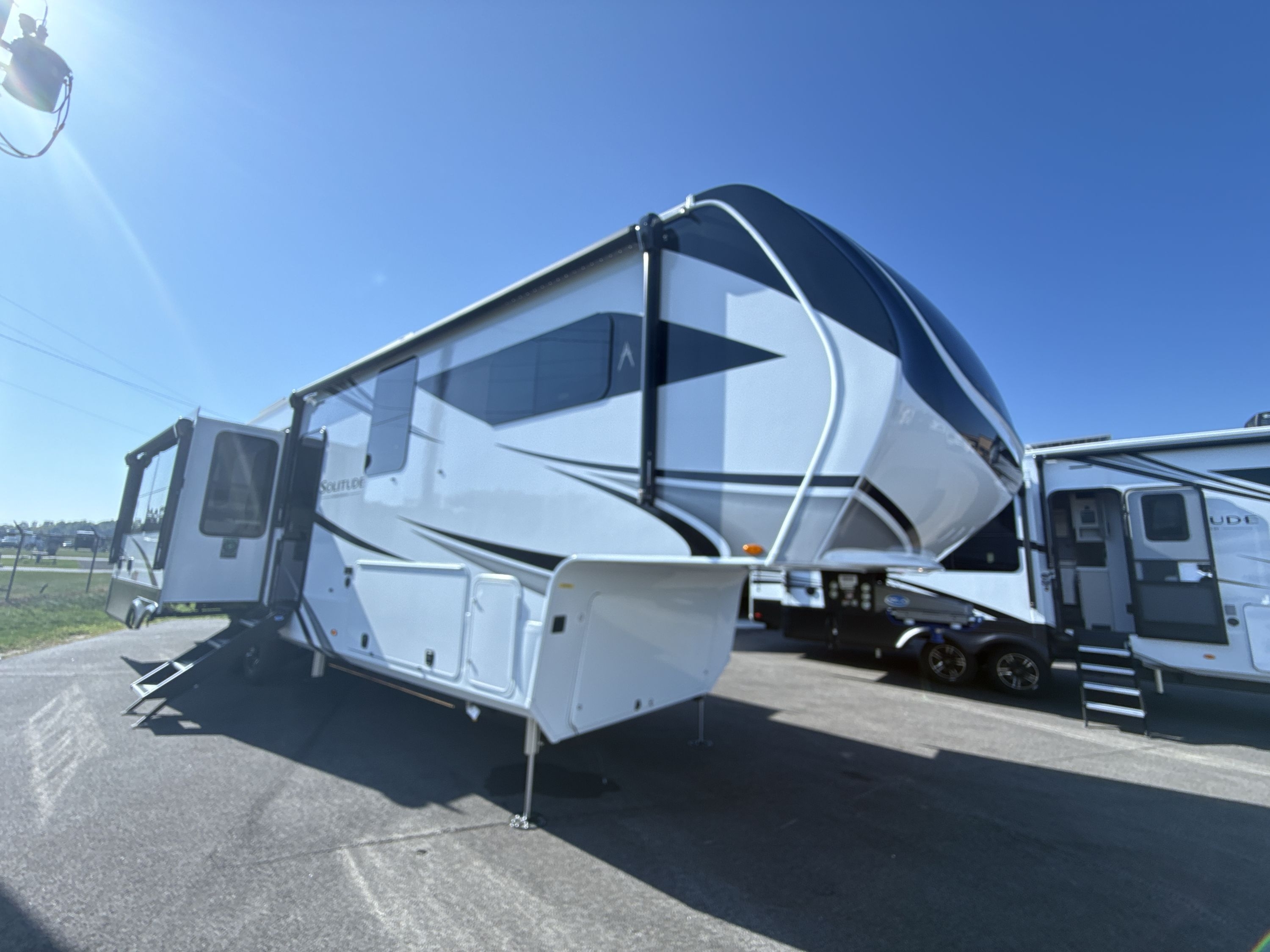 2026 Grand Design SOLITUDE 370DV in elkhart IN