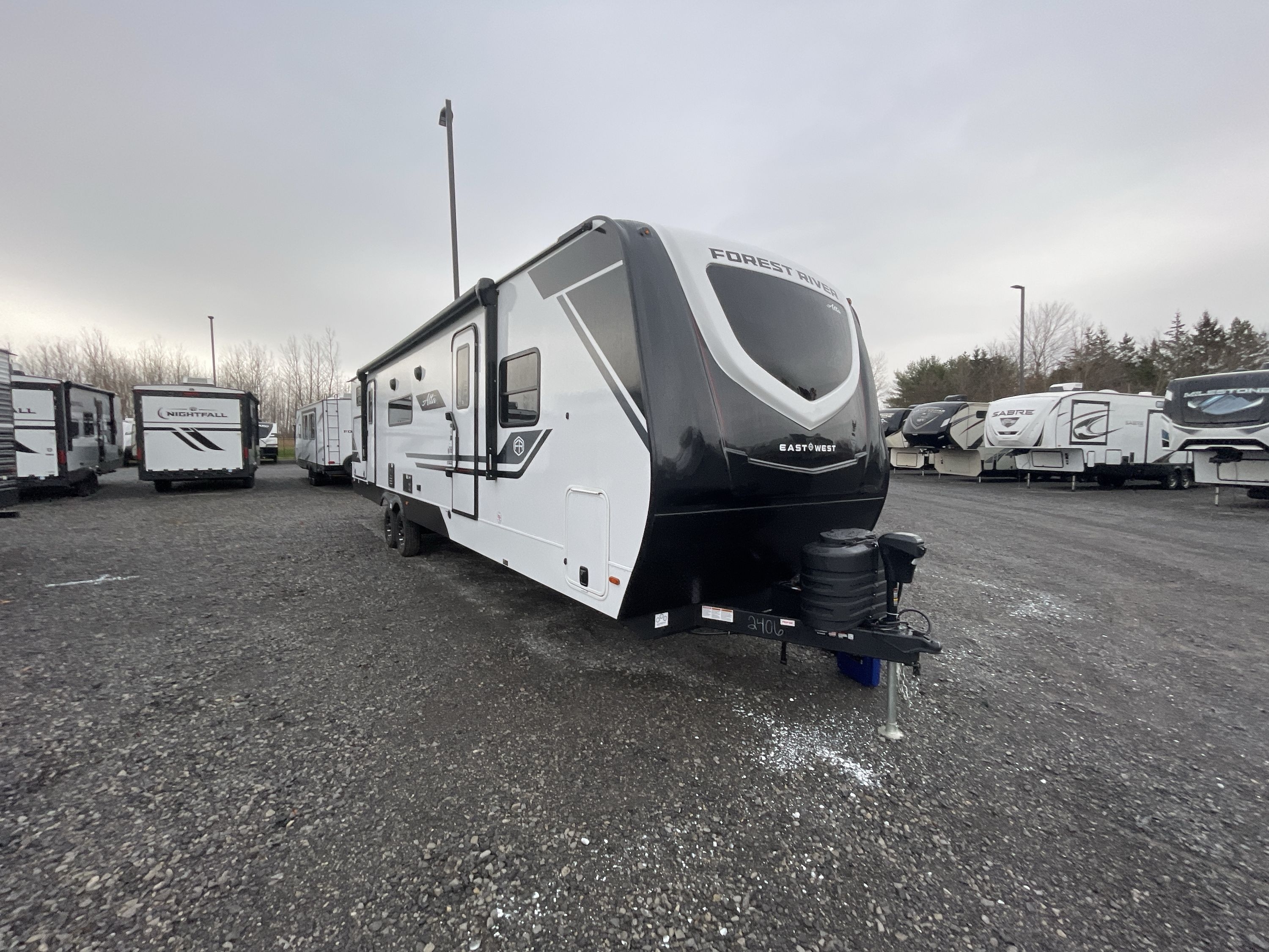 2026 East To West ALTA 3150KBH in cicero NY