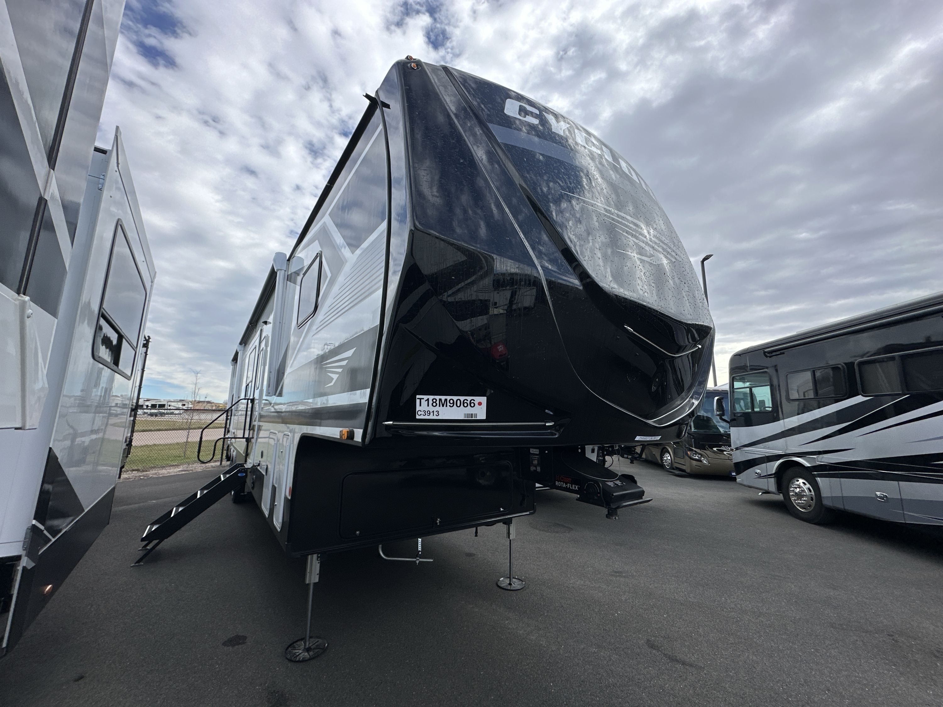 2026 Heartland CYCLONE 3913 in cheyenne WY