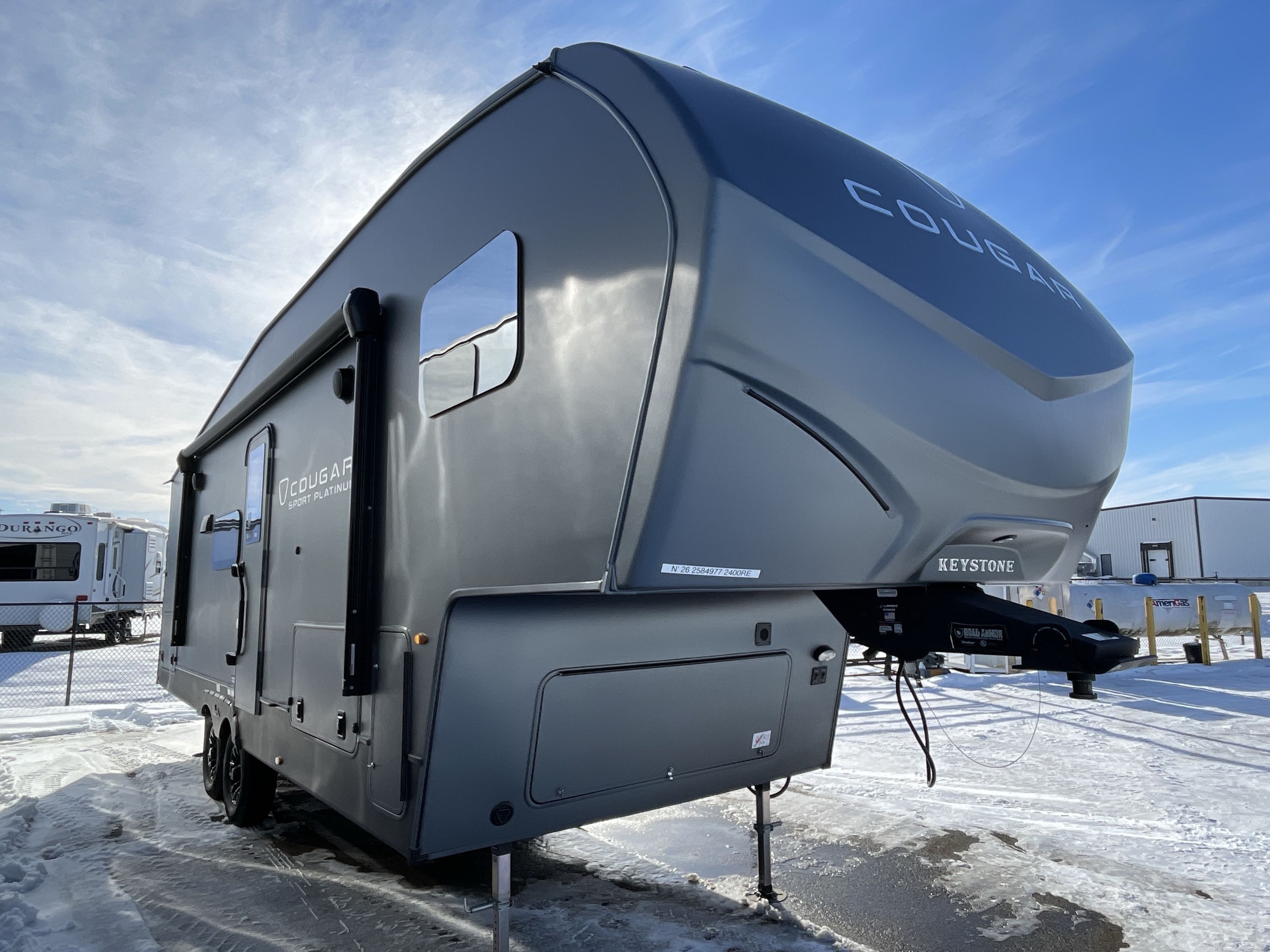 2026 Keystone COUGAR SPORT PLATINUM 2400RE in oronoco MN