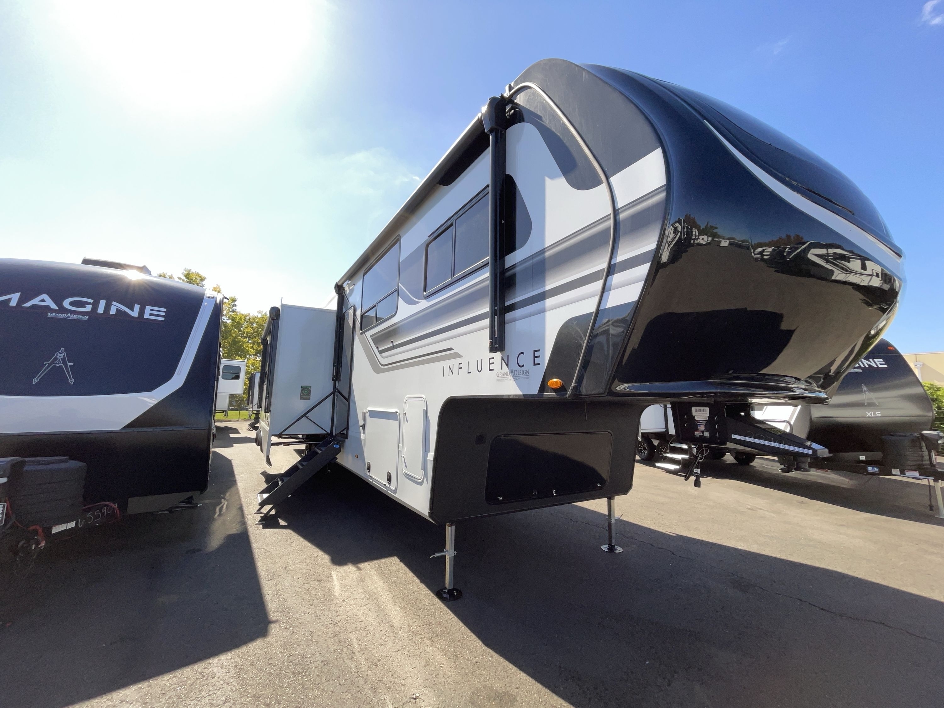 2026 Grand Design INFLUENCE 3804DS in woodland WA