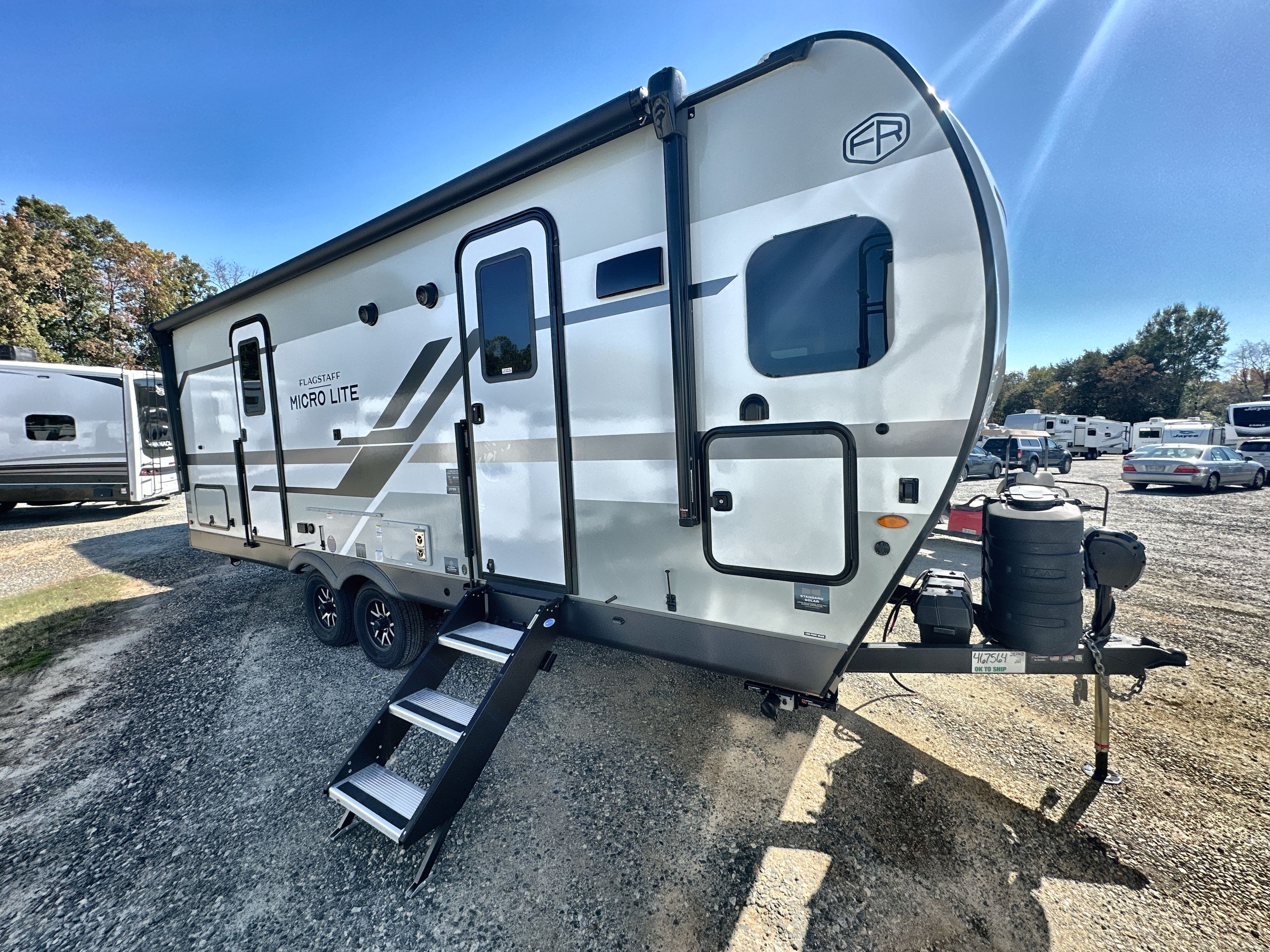 2026 Forest River FLAGSTAFF MICRO LITE 25FKB in thornburg VA