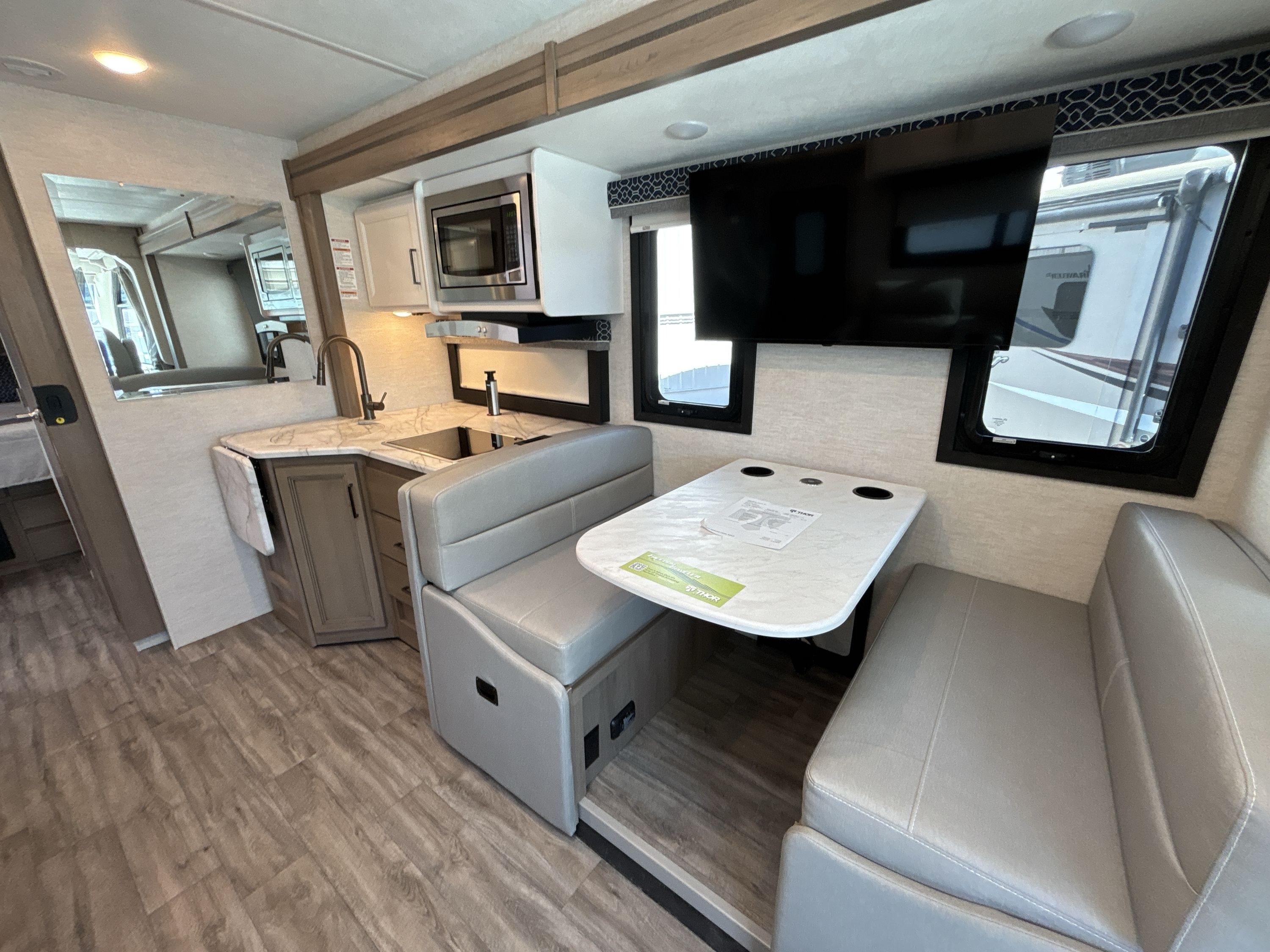 2026 Thor FREEDOM TRAVELER A28 in summerfield FL