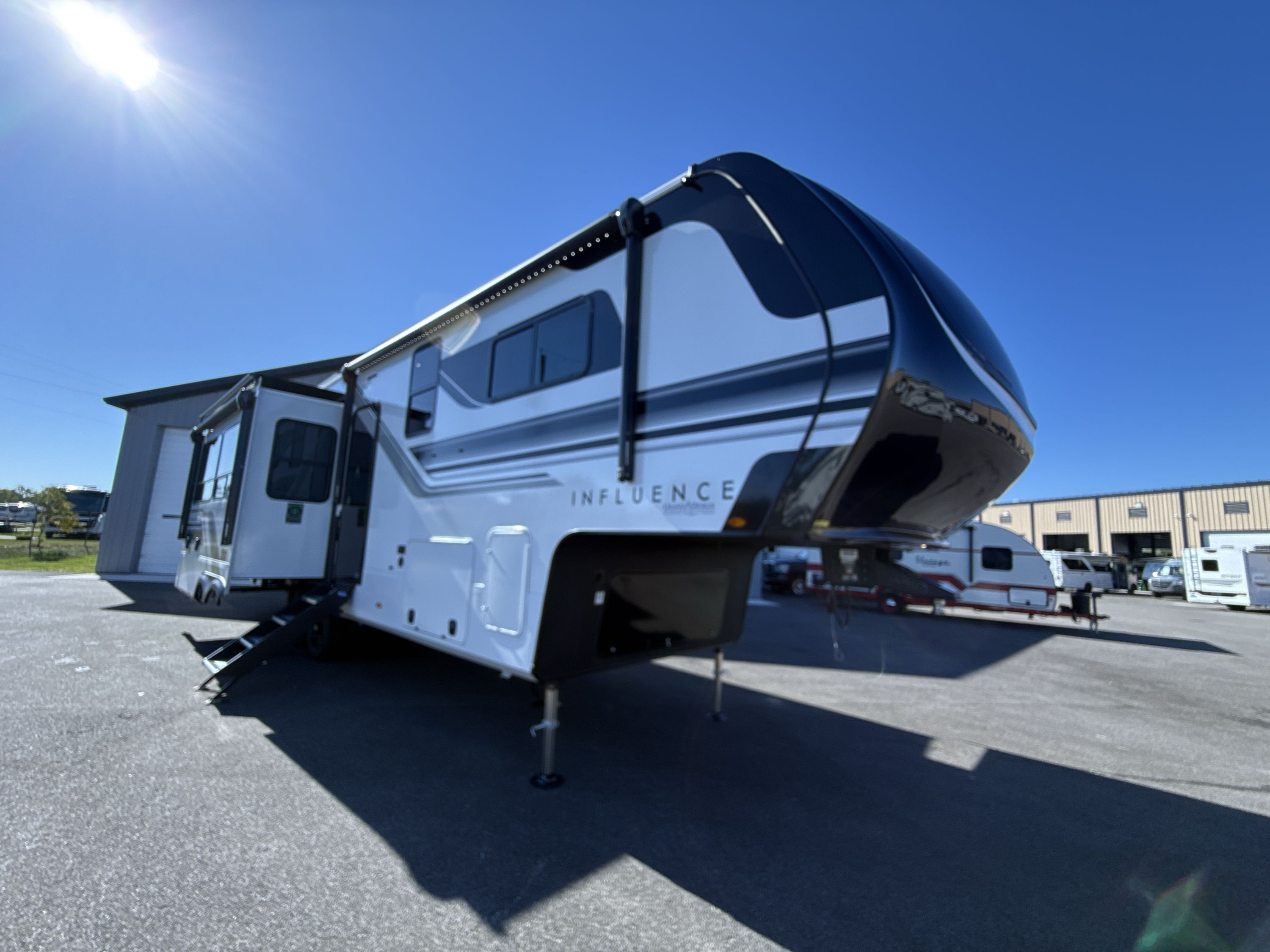 2026 Grand Design INFLUENCE 3003RL in elkhart IN