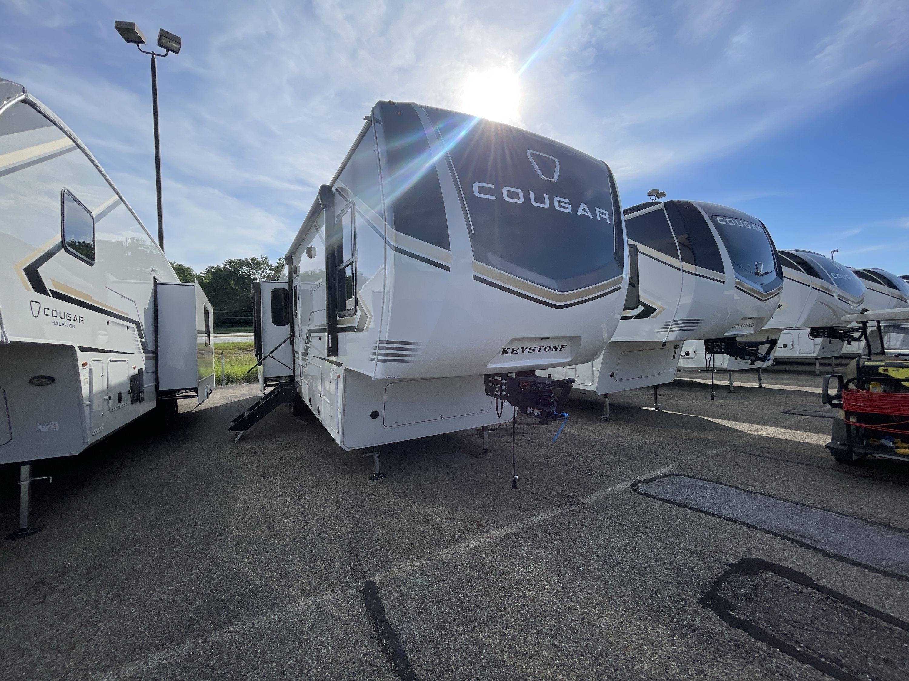 2026 Keystone COUGAR 350LLK in akron OH