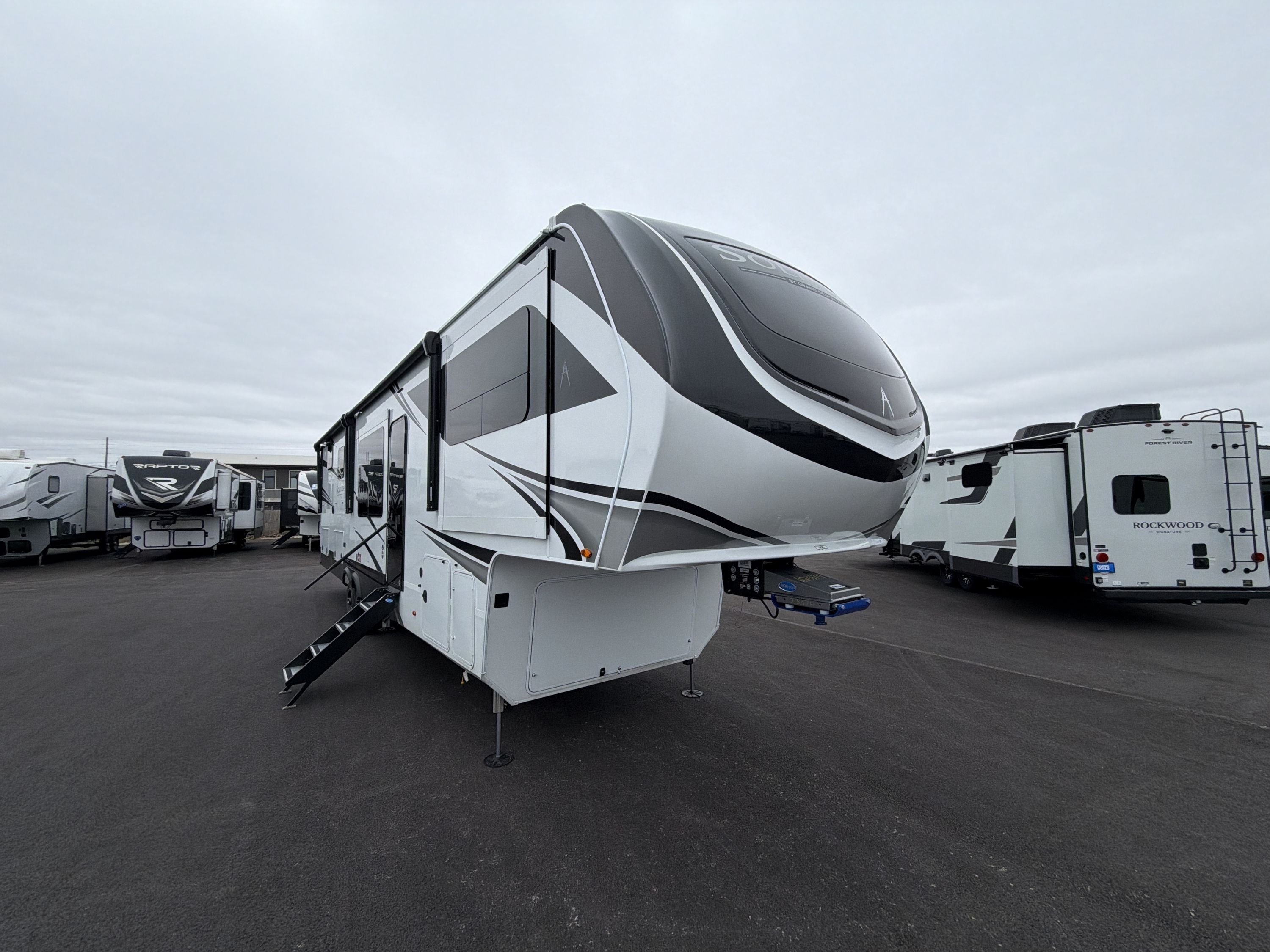 2026 Grand Design SOLITUDE 380FL in springfield MO