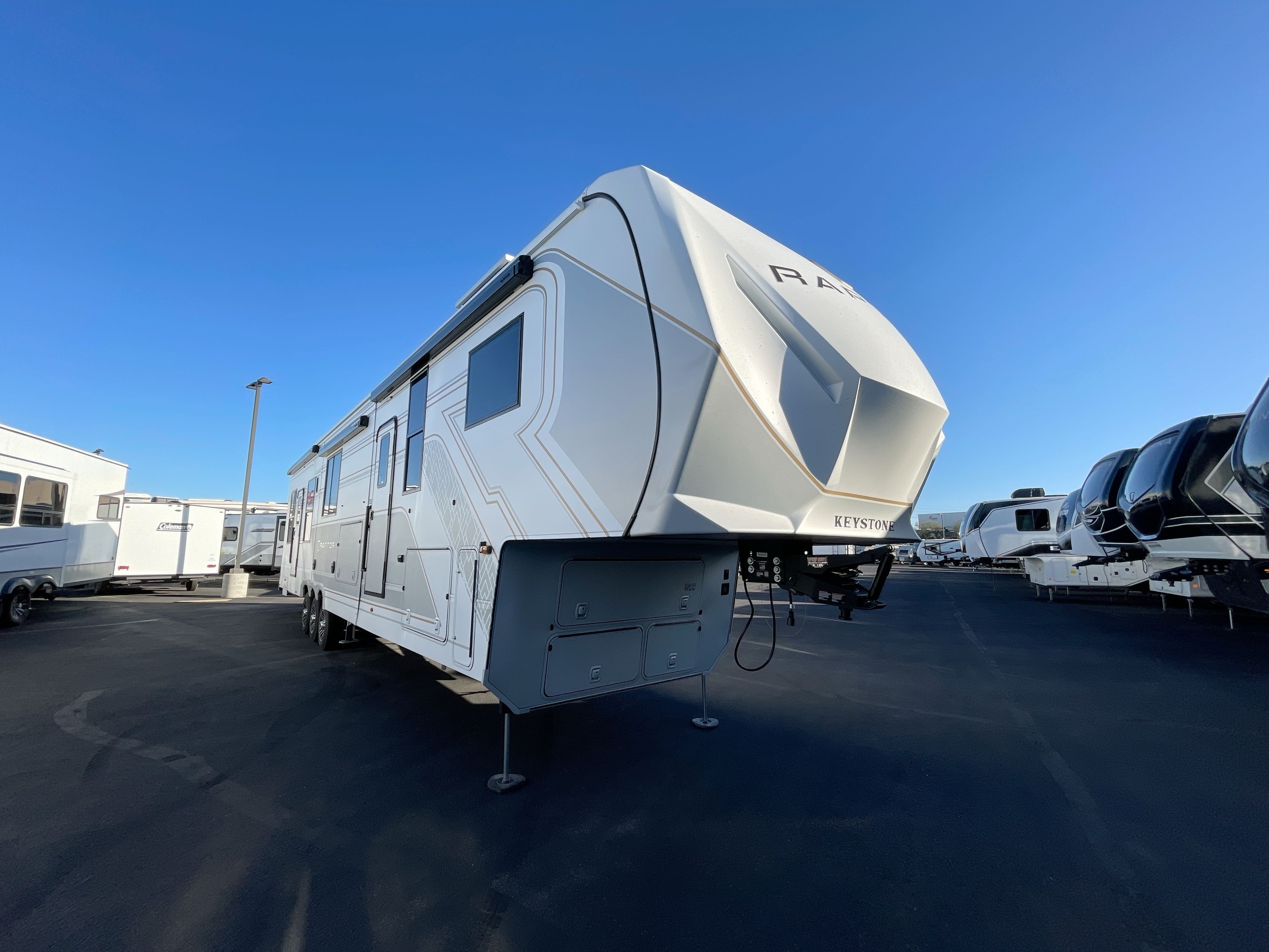 2026 Keystone RAPTOR 441 in tucson AZ