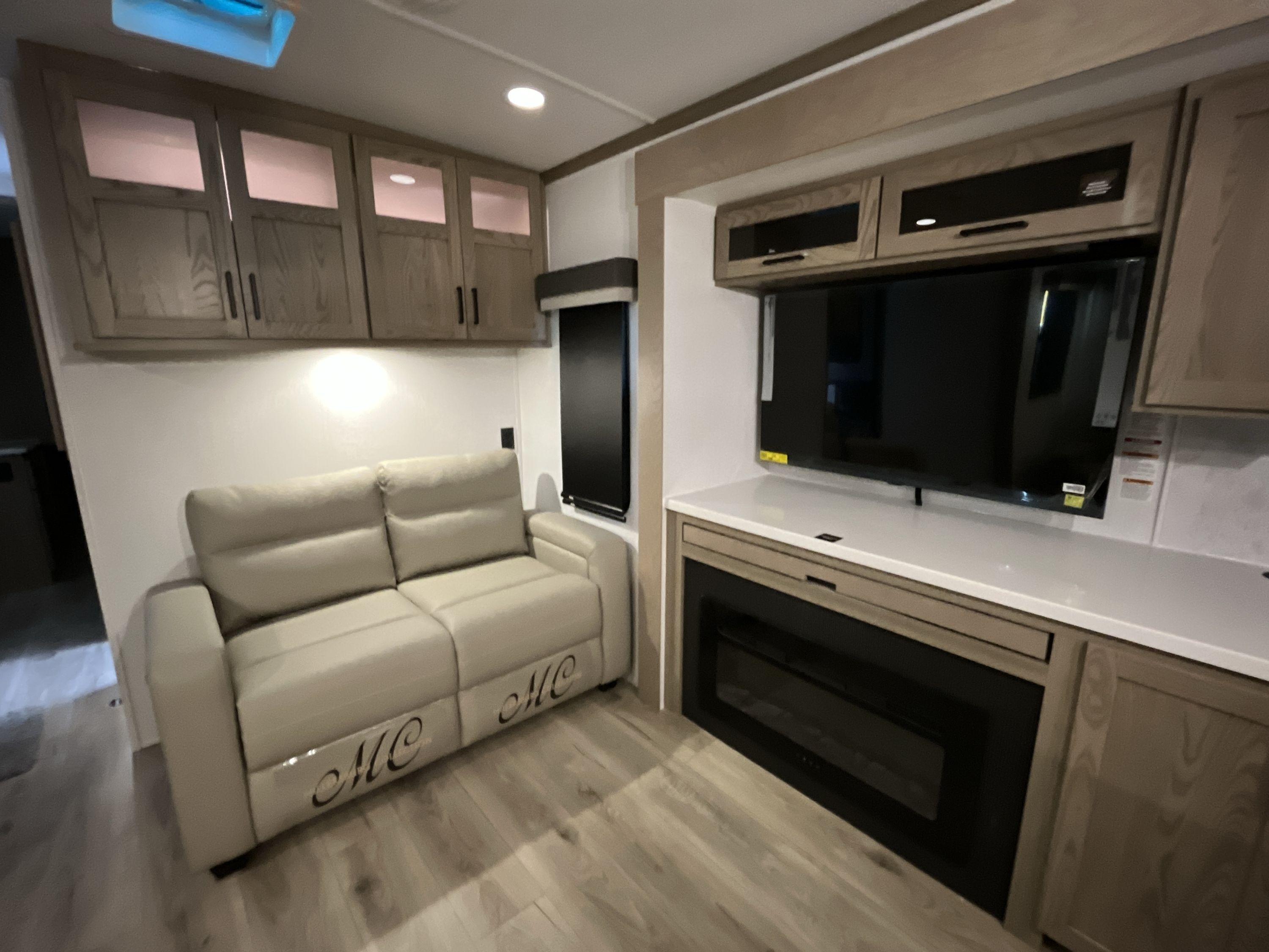 New 2026 Forest River Rockwood Signature 8339FK For Sale in Morgan