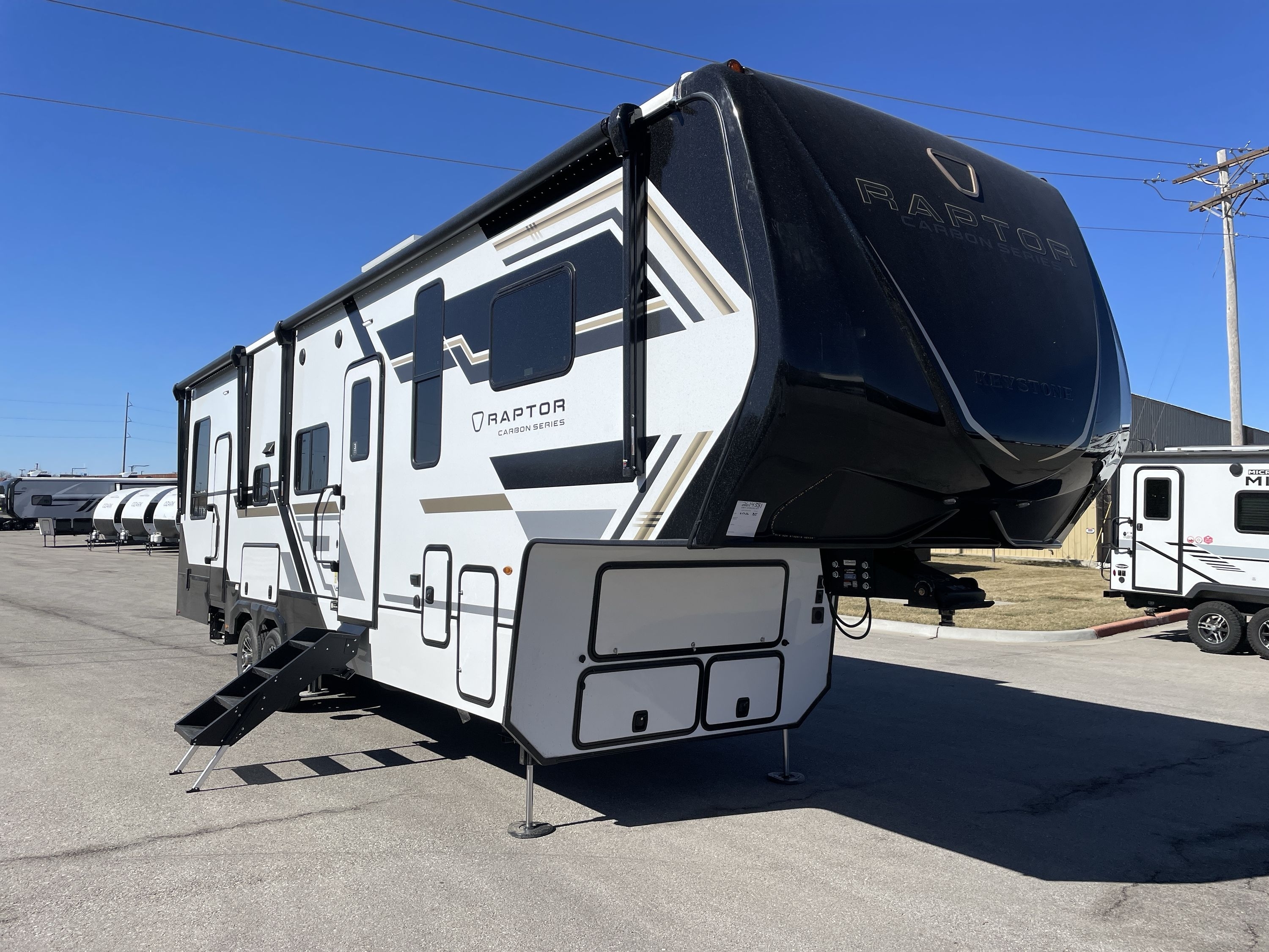 2026 Keystone CARBON 338 in strafford MO