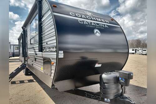 2026 Coachmen CATALINA LEGACY 323MAZE in sunbury OH
