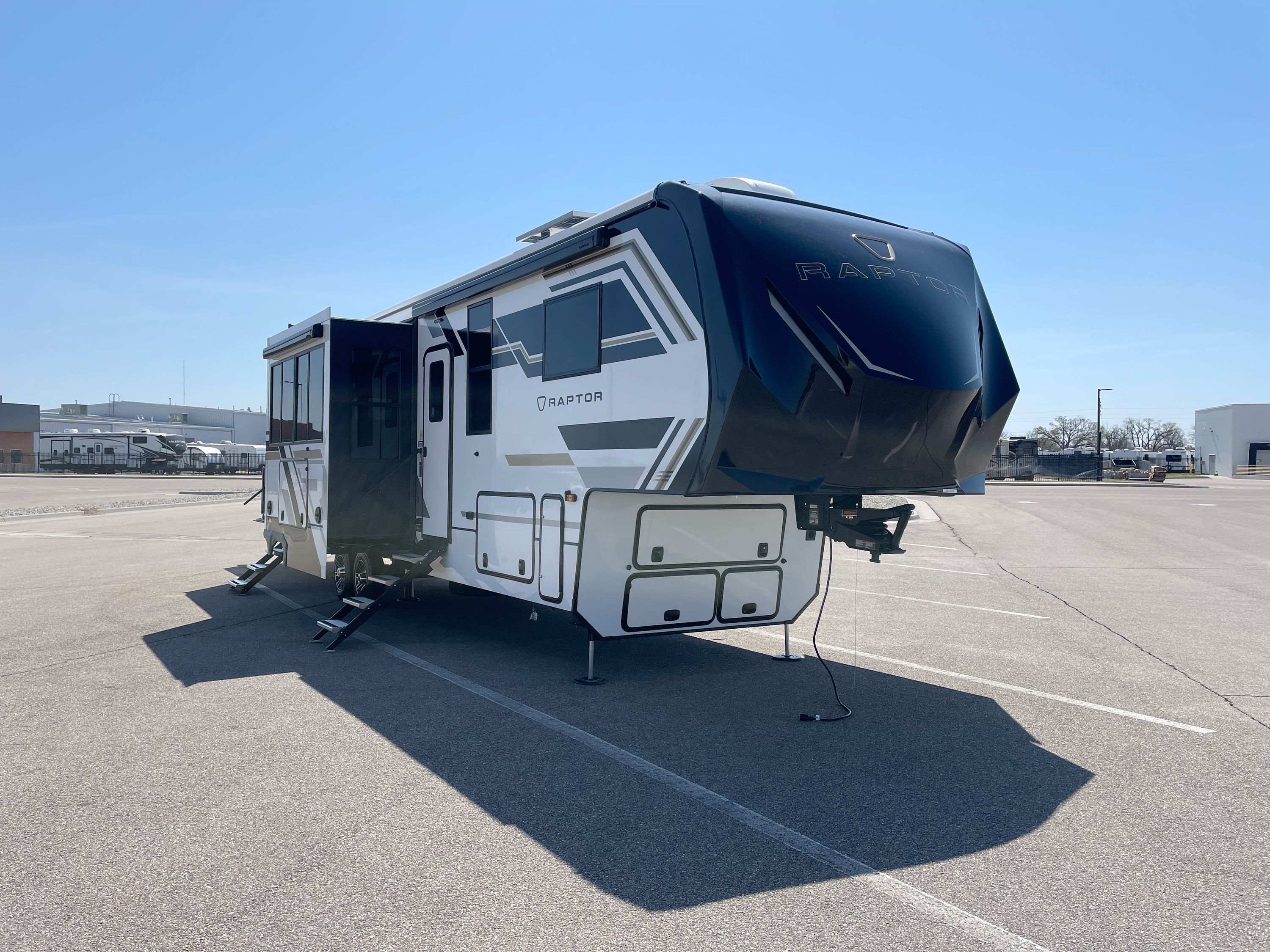 2026 Keystone RAPTOR 352 in wichita KS