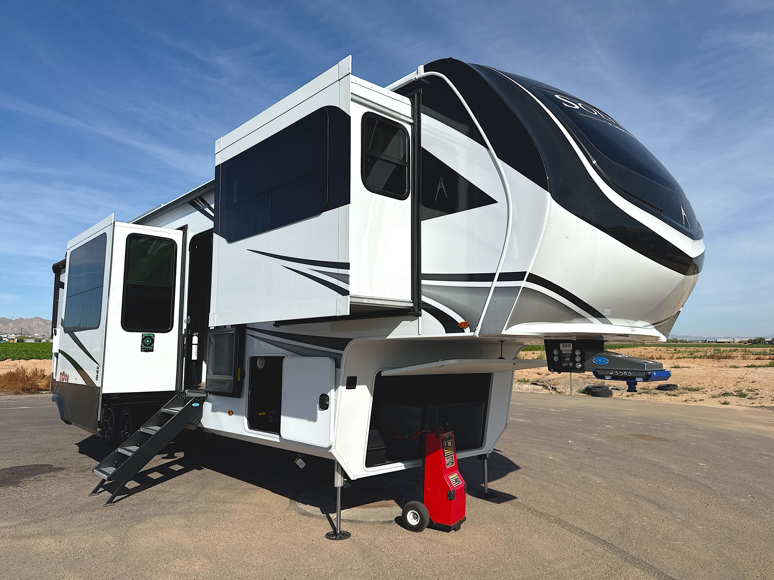 2026 Grand Design SOLITUDE 380FL in surprise AZ