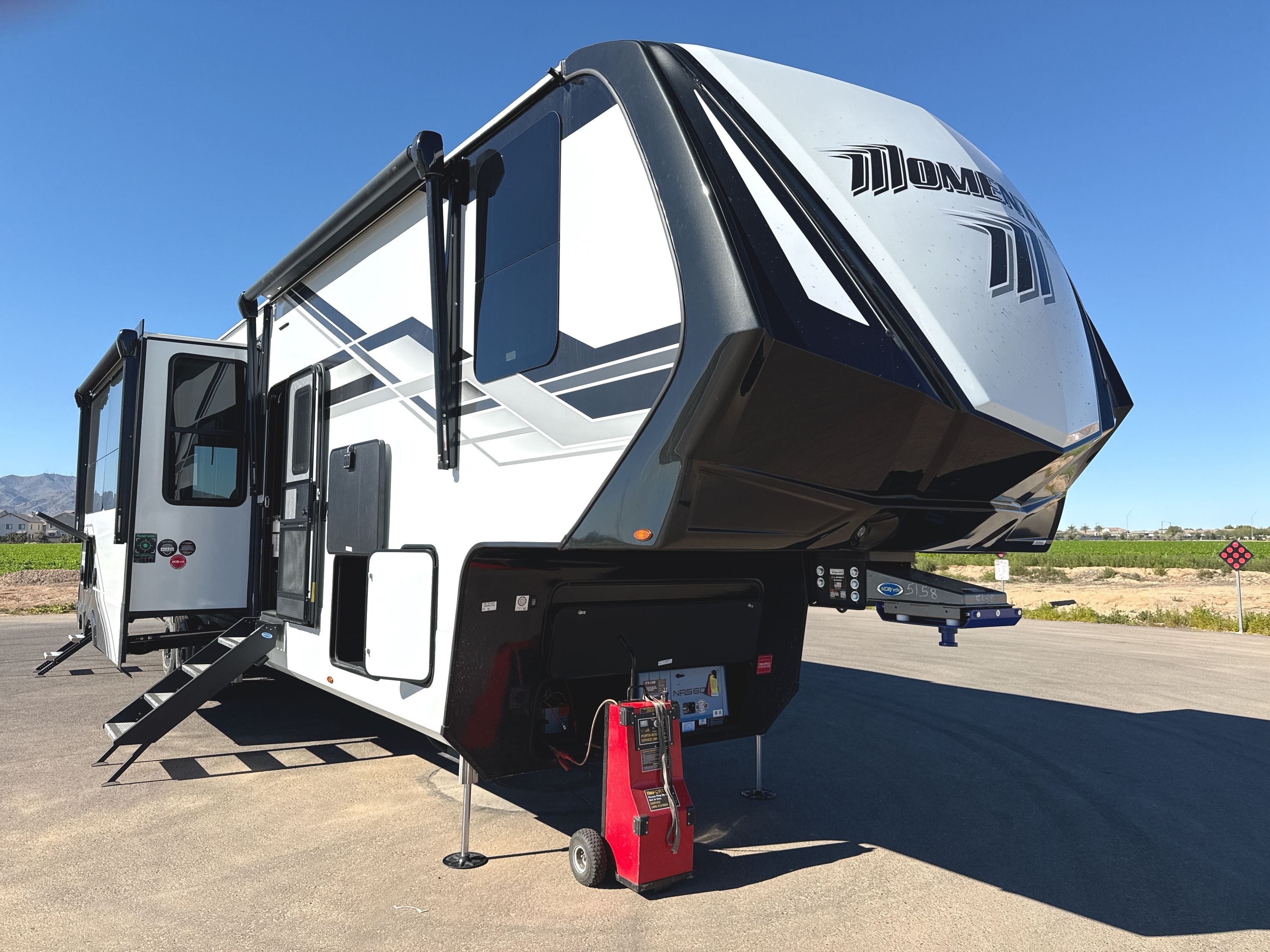 2026 Grand Design MOMENTUM M CLASS 395MT in surprise AZ