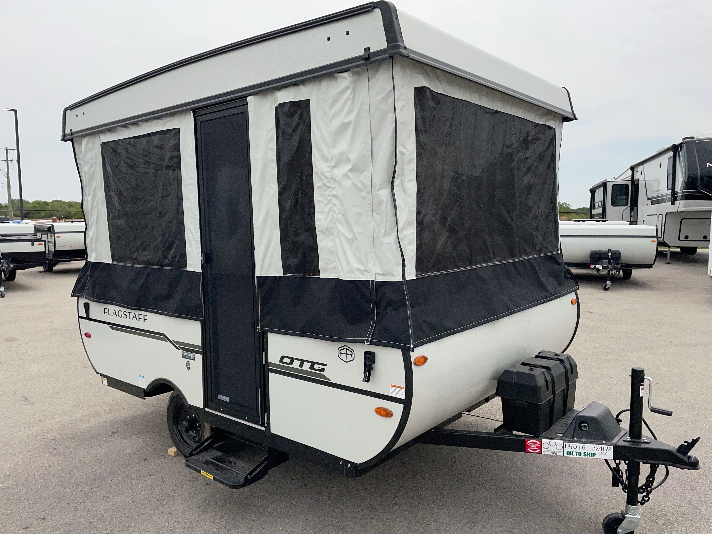 2026 Forest River FLAGSTAFF OTG 171OTG in braidwood IL