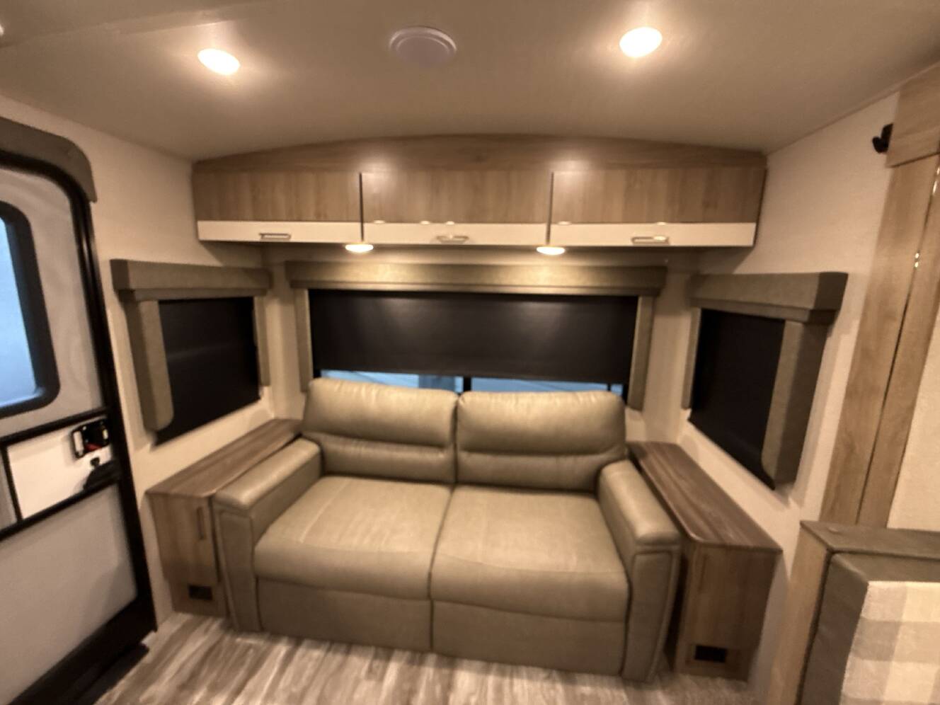 A photo of this 2022 Grand Design IMAGINE 2500RL