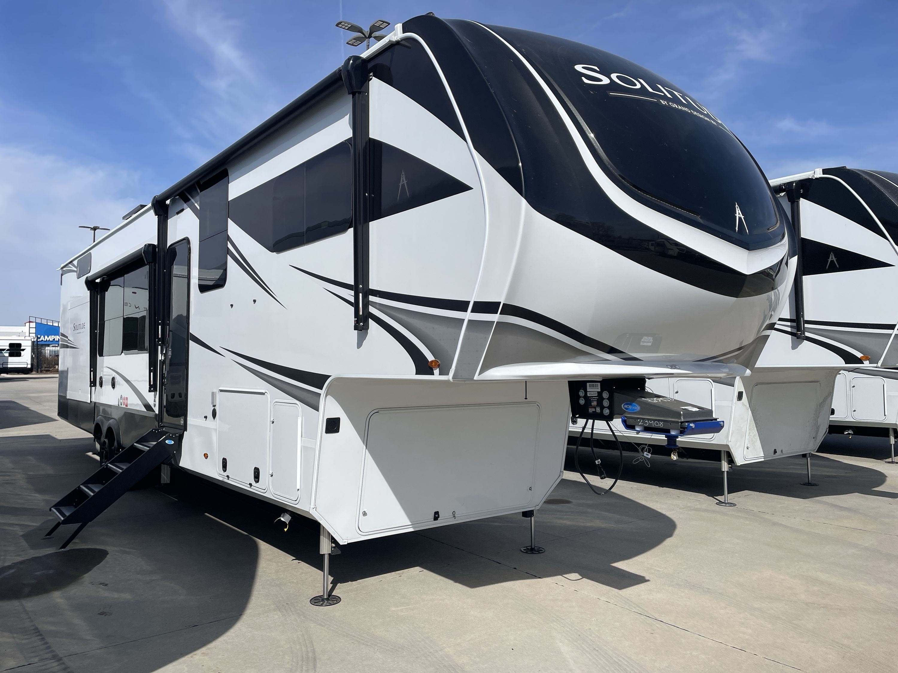 2026 Grand Design SOLITUDE 391DL in council bluffs IA