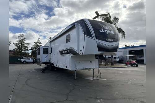 2026 Jayco EAGLE 355MBQS in menifee CA
