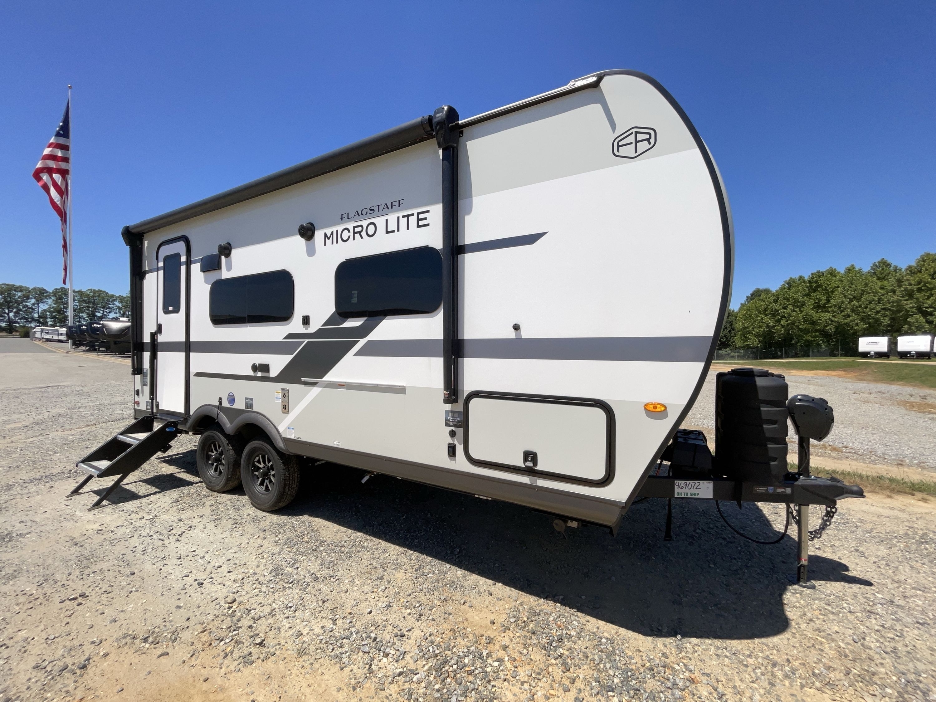 2026 Forest River FLAGSTAFF MICRO LITE 21FBRS in thornburg VA