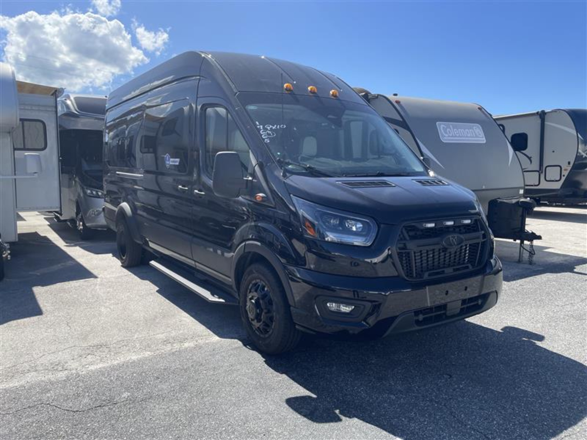 2027 Thor FREEDOM MOVER PX10 AWD in cocoa FL