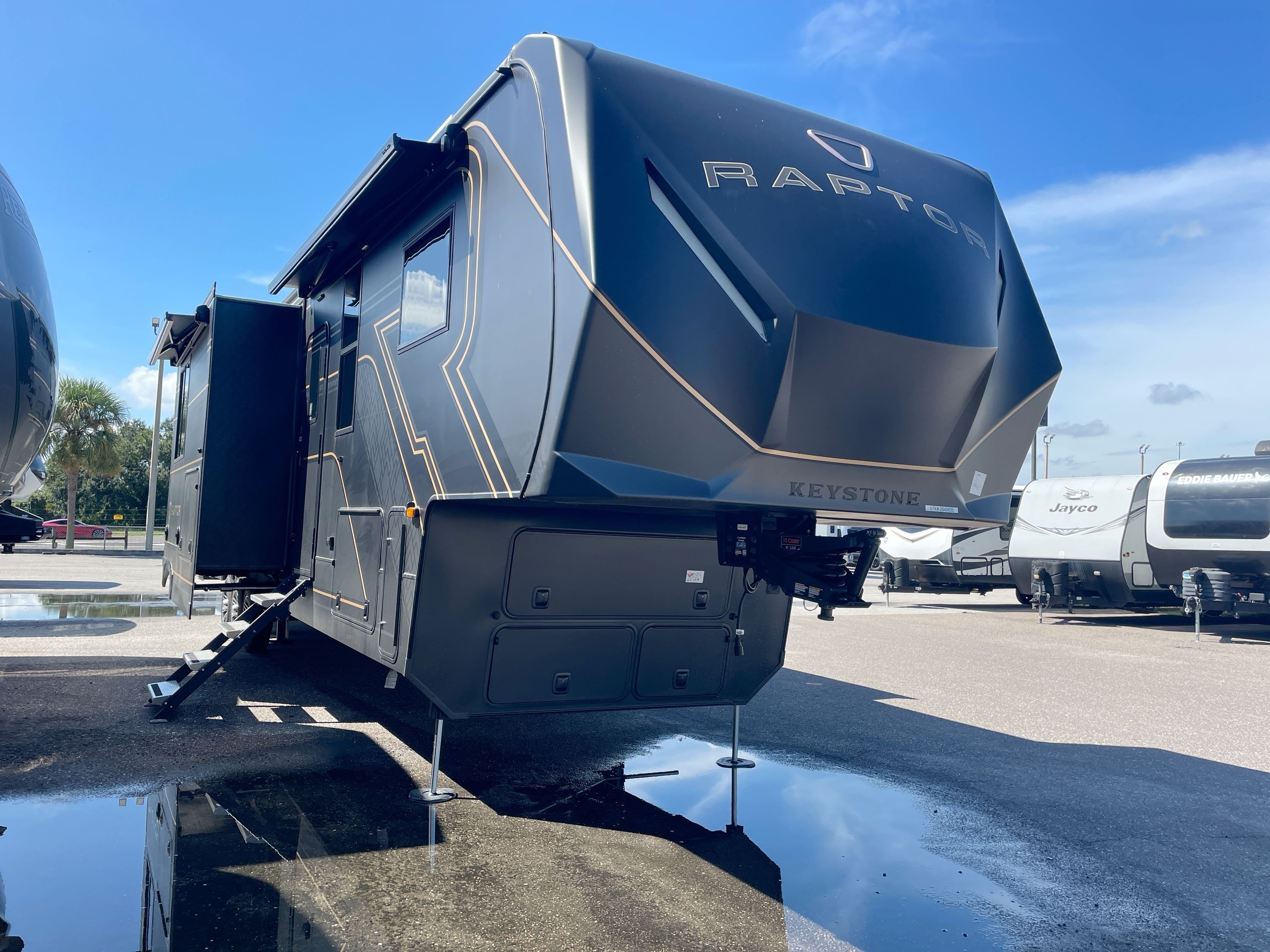 2026 Keystone RAPTOR 441HB in dover FL