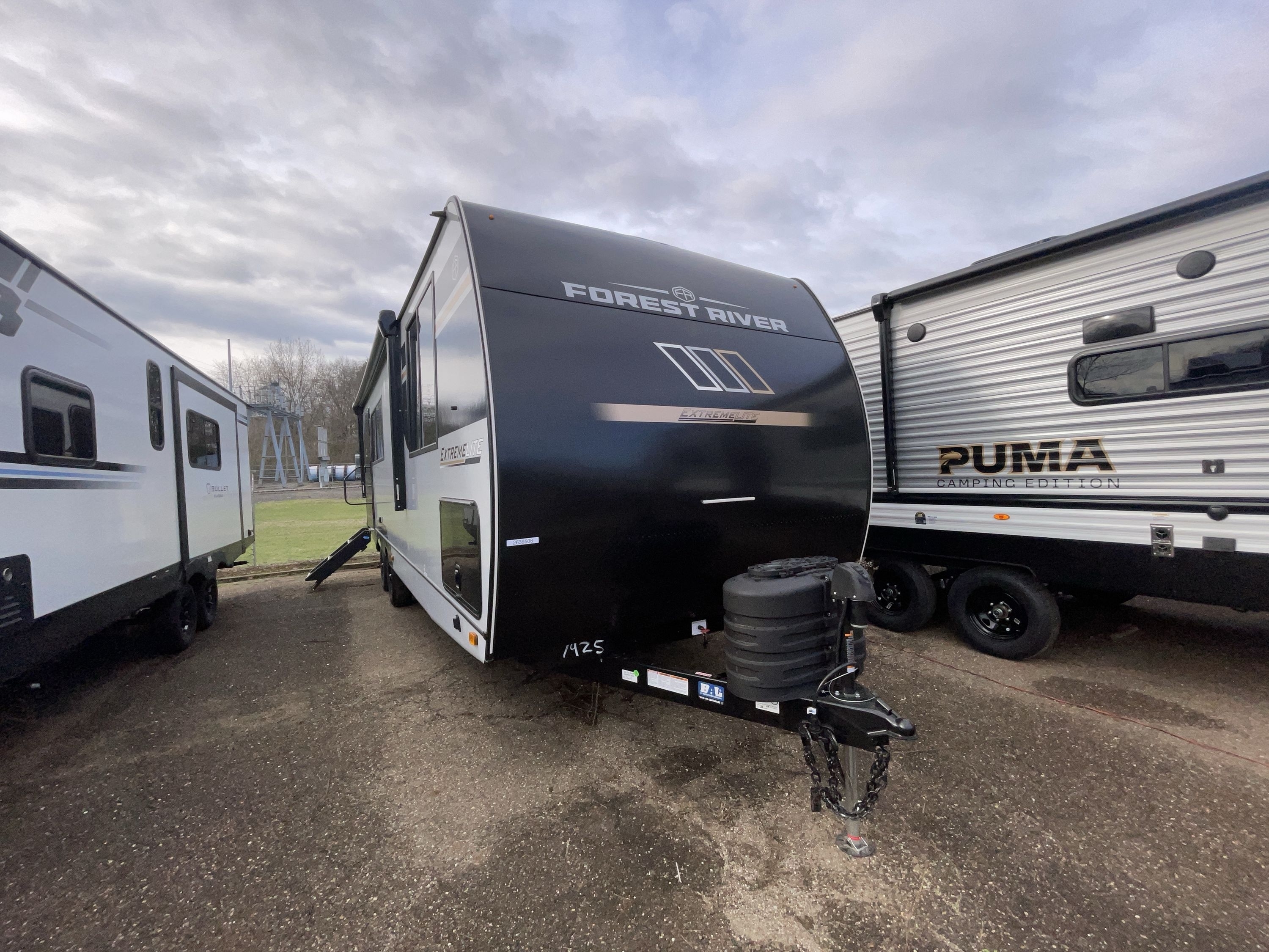 2026 Forest River VIBE EXTREME LITE 2600RB in akron OH