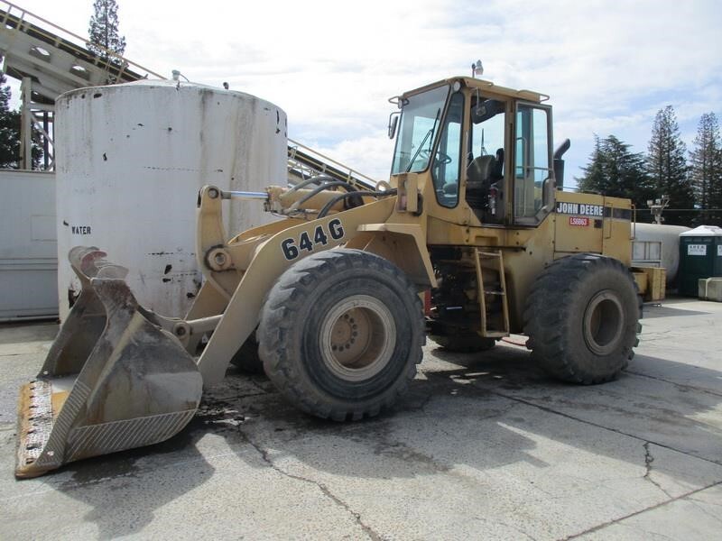 1988 DEERE 644G in West Sacramento, CA